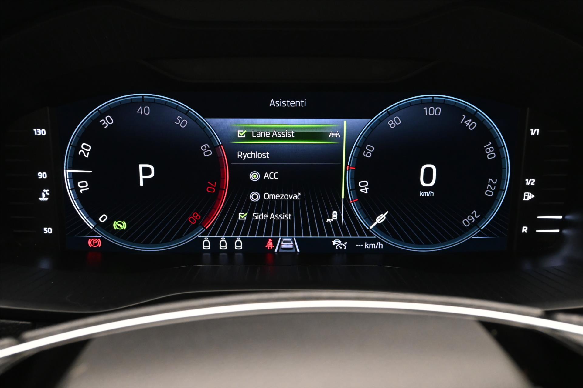 Hlavní fotografie vozu Škoda Karoq 1,5 TSi 110kW DSG Sportline Záruka až 5 let (16)