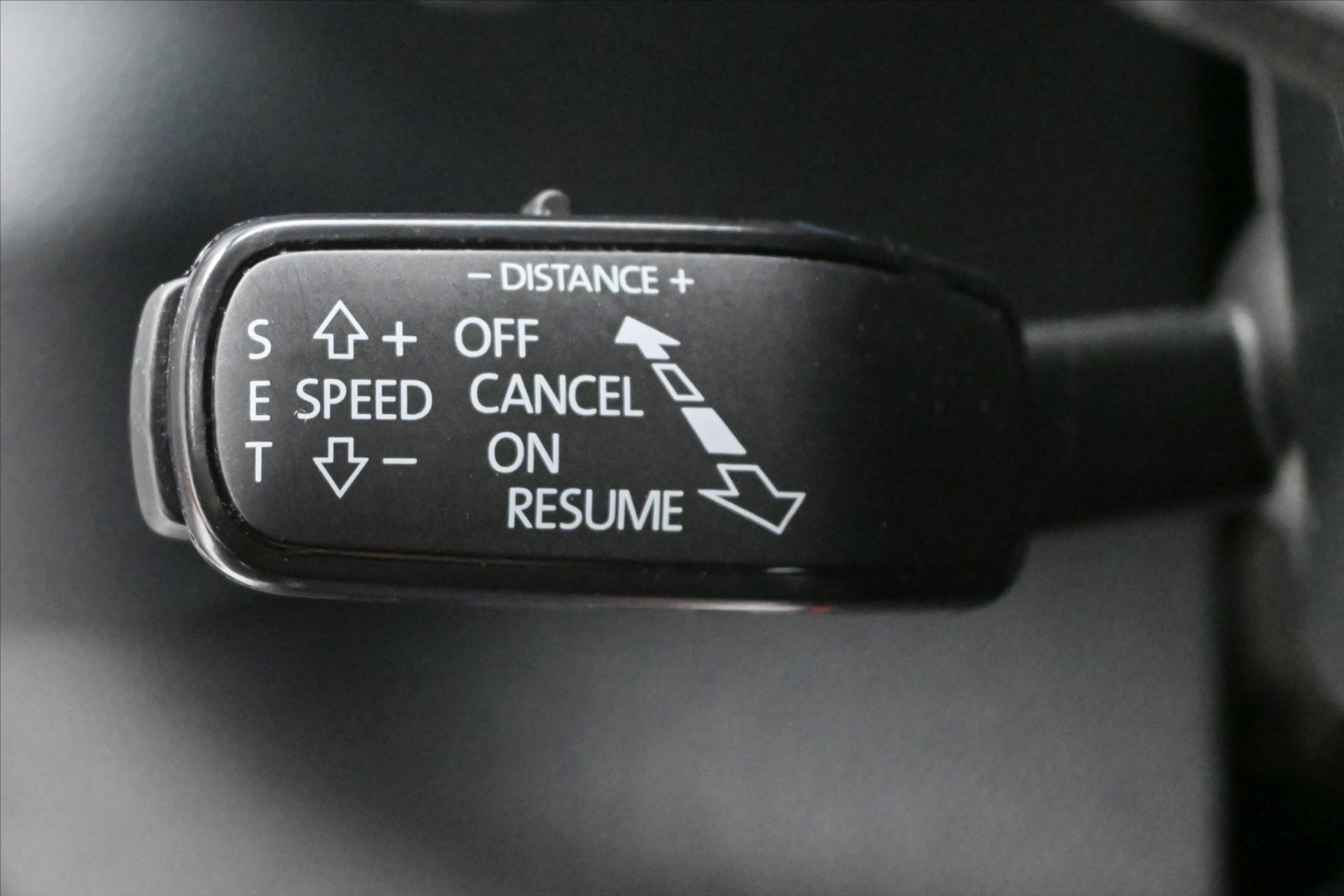 Hlavní fotografie vozu Škoda Karoq 1,5 TSi 110kW DSG Sportline Záruka až 5 let (19)