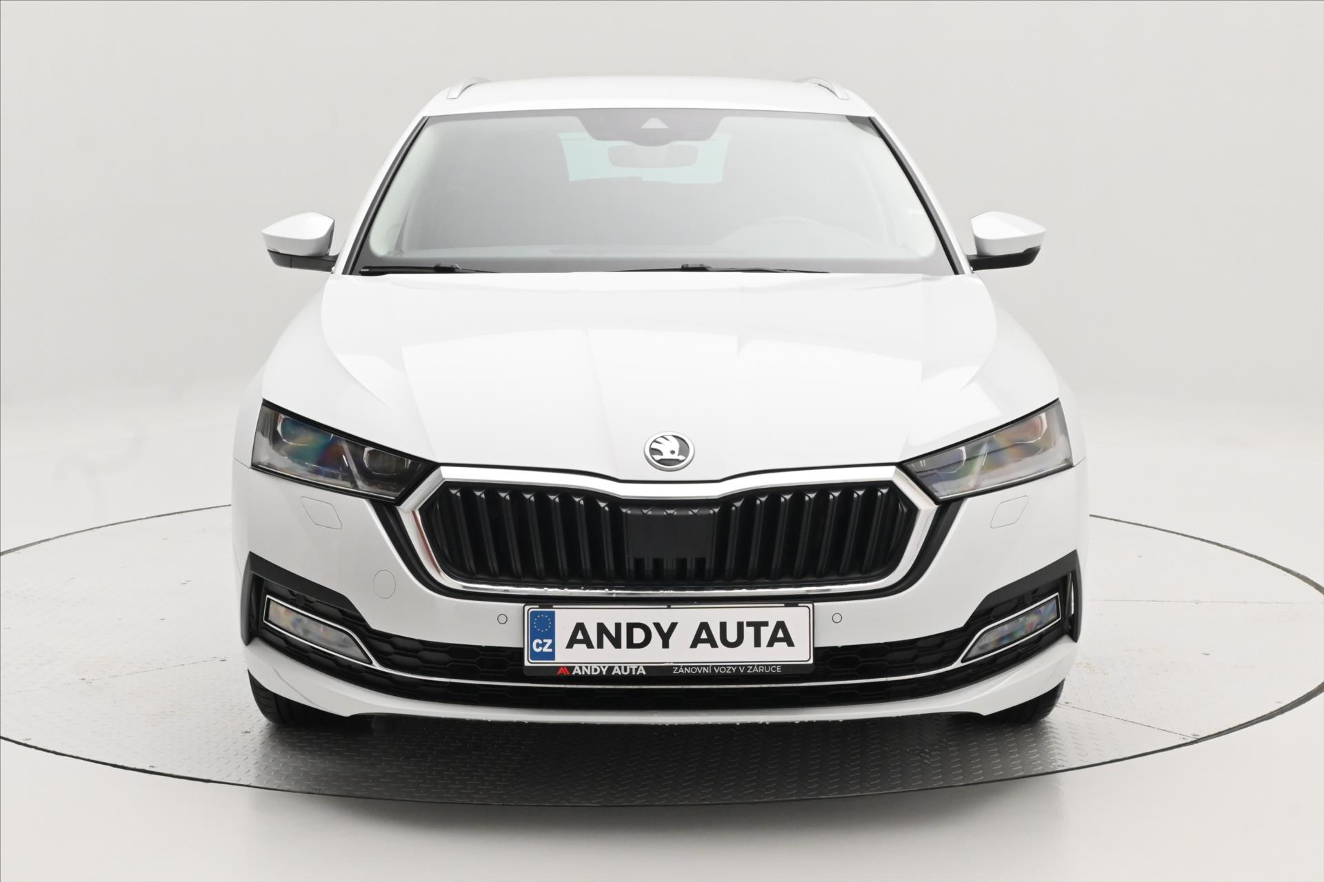 Hlavní fotografie vozu Škoda Octavia 2,0 TDI 110 kW DSG Style Záruka až 5 let (2)