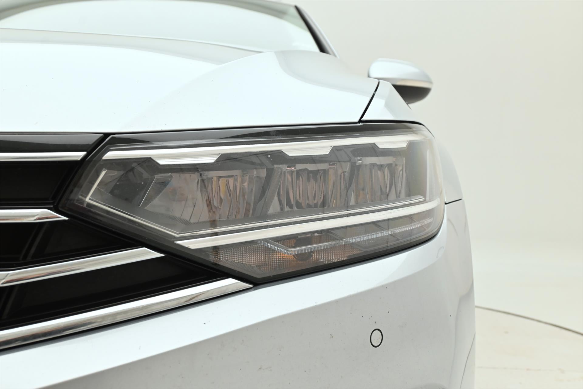 Hlavní fotografie vozu Volkswagen Passat 2,0 TDI 110 kW DSG Business Záruka až 5 let (26)