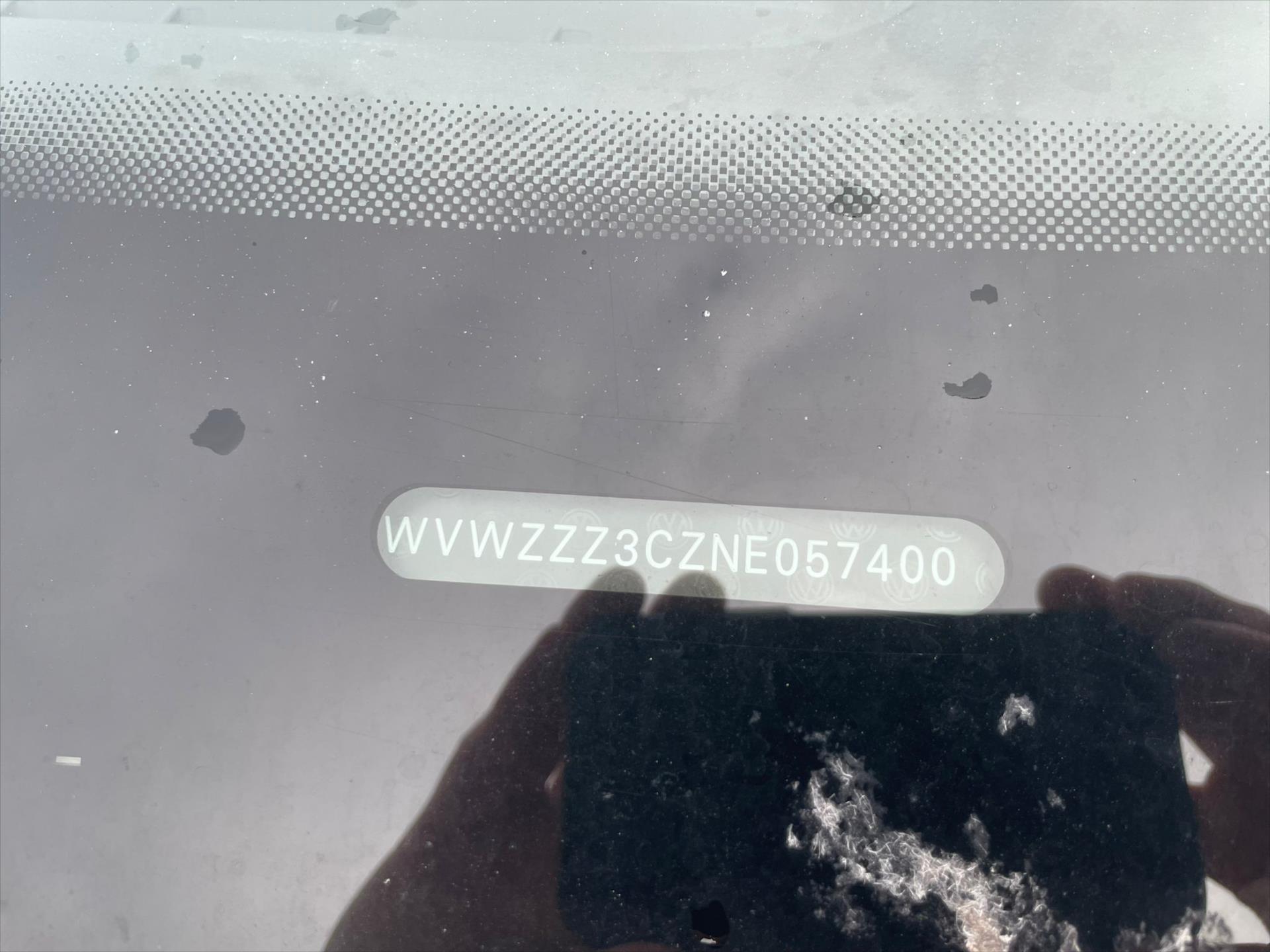 Hlavní fotografie vozu Volkswagen Passat 2,0 TDI 110kW BUSINESS DSG VŮZ PŘIPRAVUJEME K PRODEJI (2)