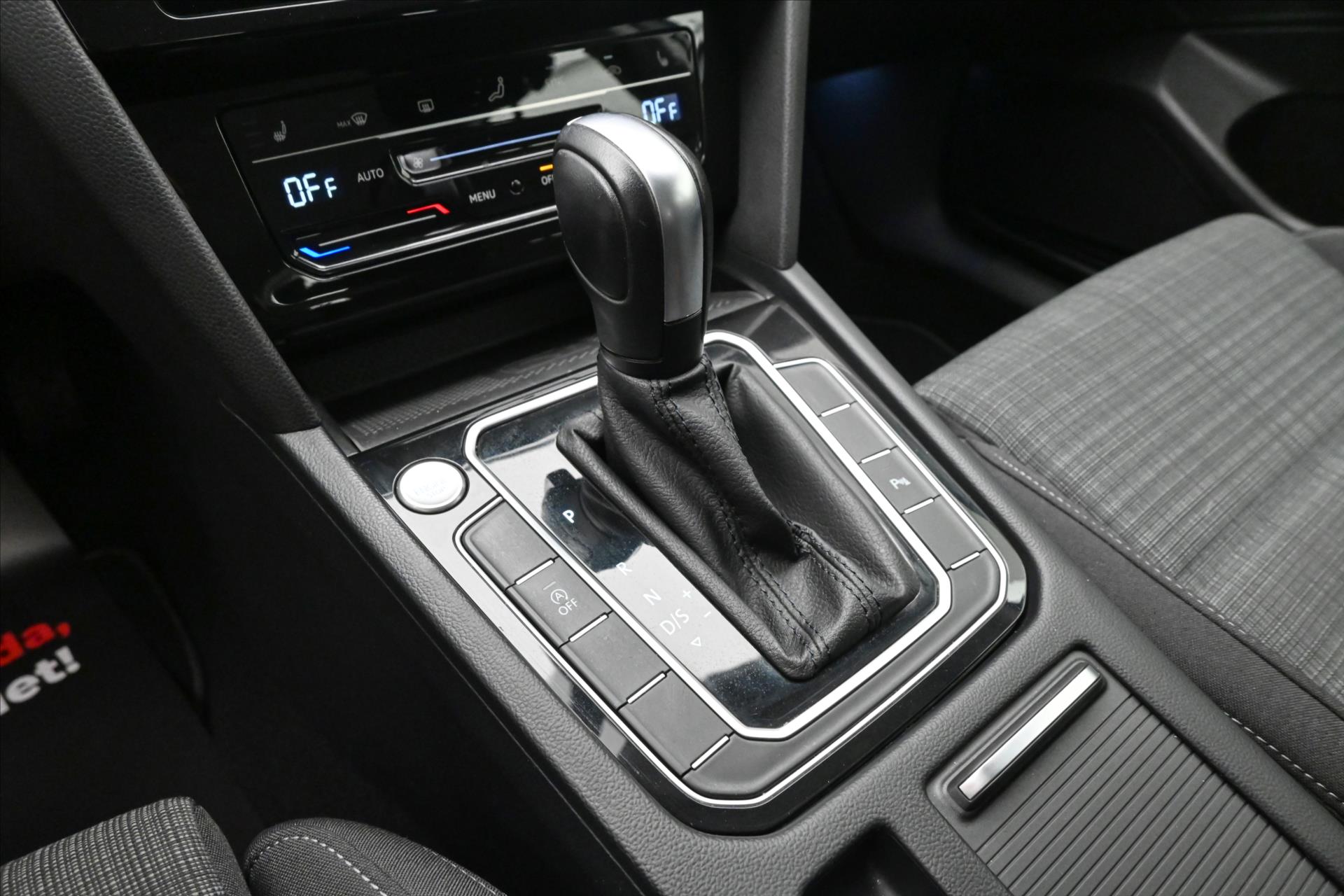 Hlavní fotografie vozu Volkswagen Passat 2,0 TDI 110kW BUSINESS DSG Záruka až 5 let (20)