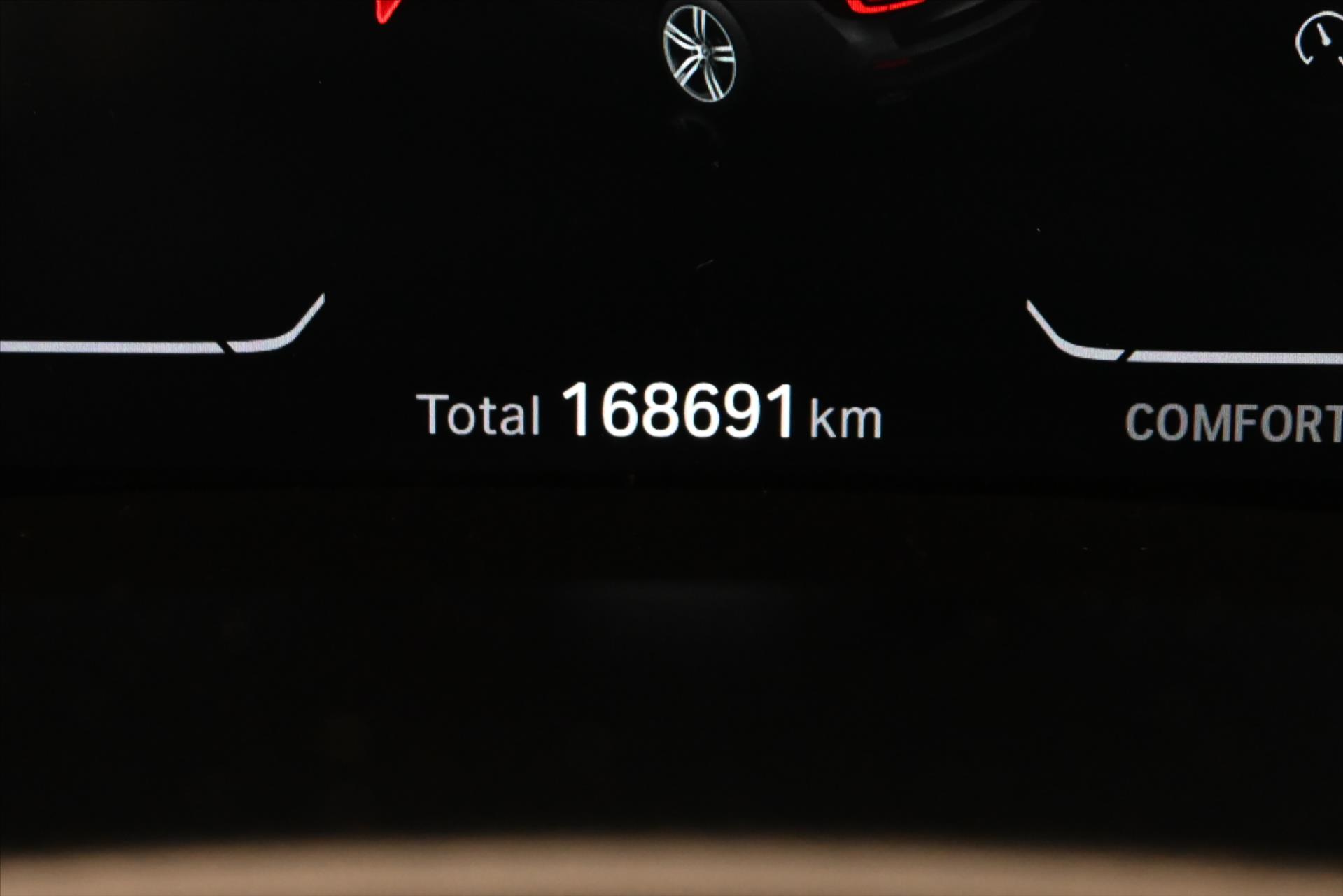 Hlavní fotografie vozu BMW Řada 5 3,0 530d 210 kW AT8 LED Záruka až 5 let (17)