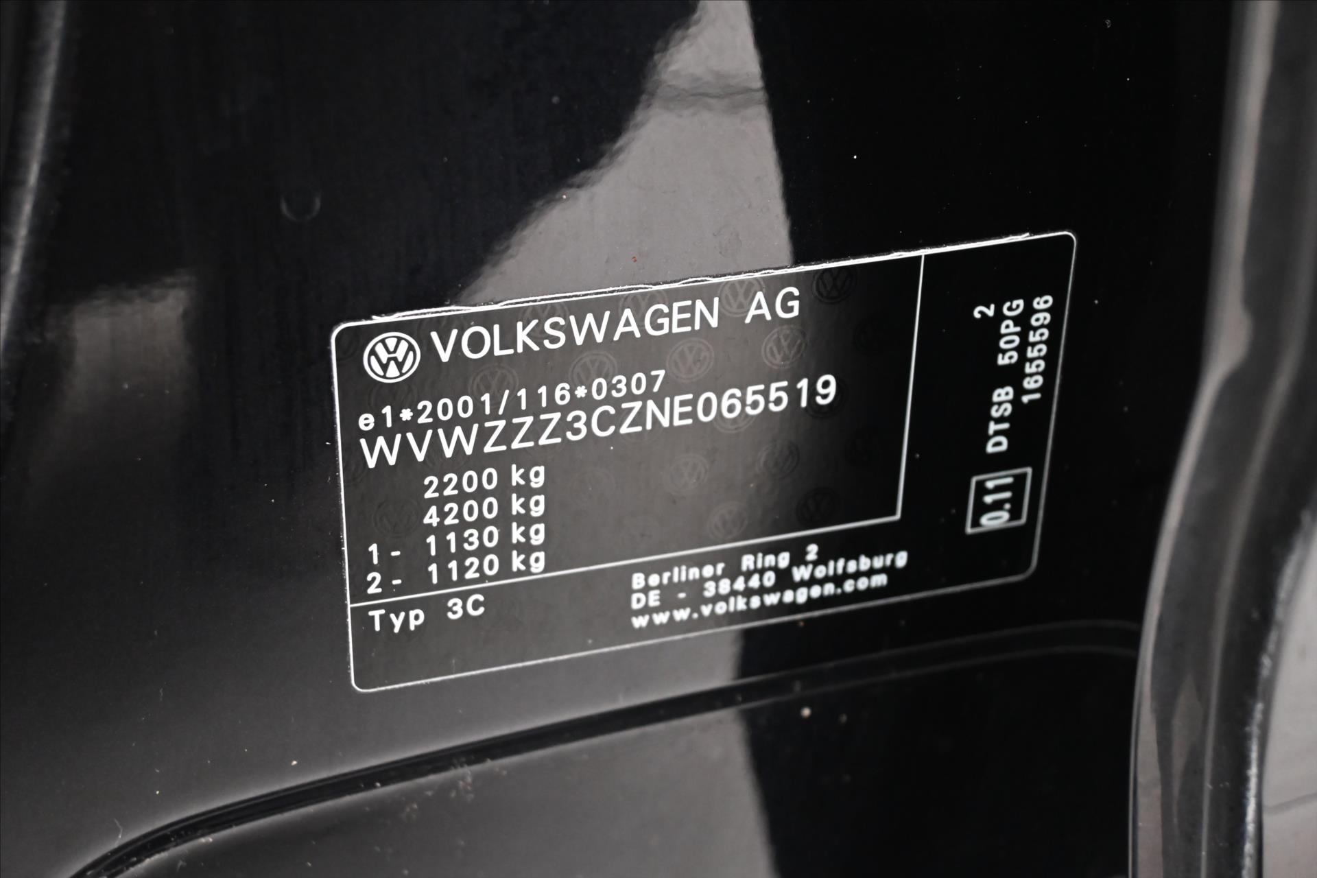 Hlavní fotografie vozu Volkswagen Passat 2,0 TDI 110 kW DSG Navi Záruka až 5 let (13)