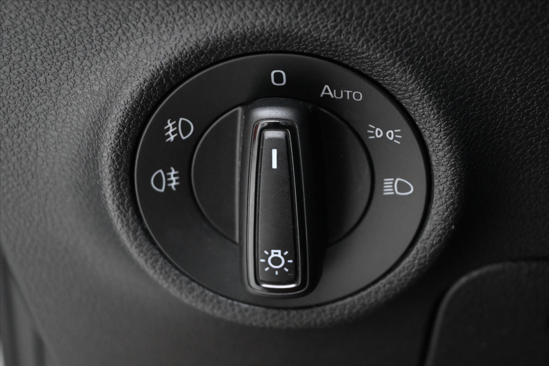 Hlavní fotografie vozu Škoda Karoq 1,5 TSI 110 kW DSG Sportline Záruka až 5 let (27)