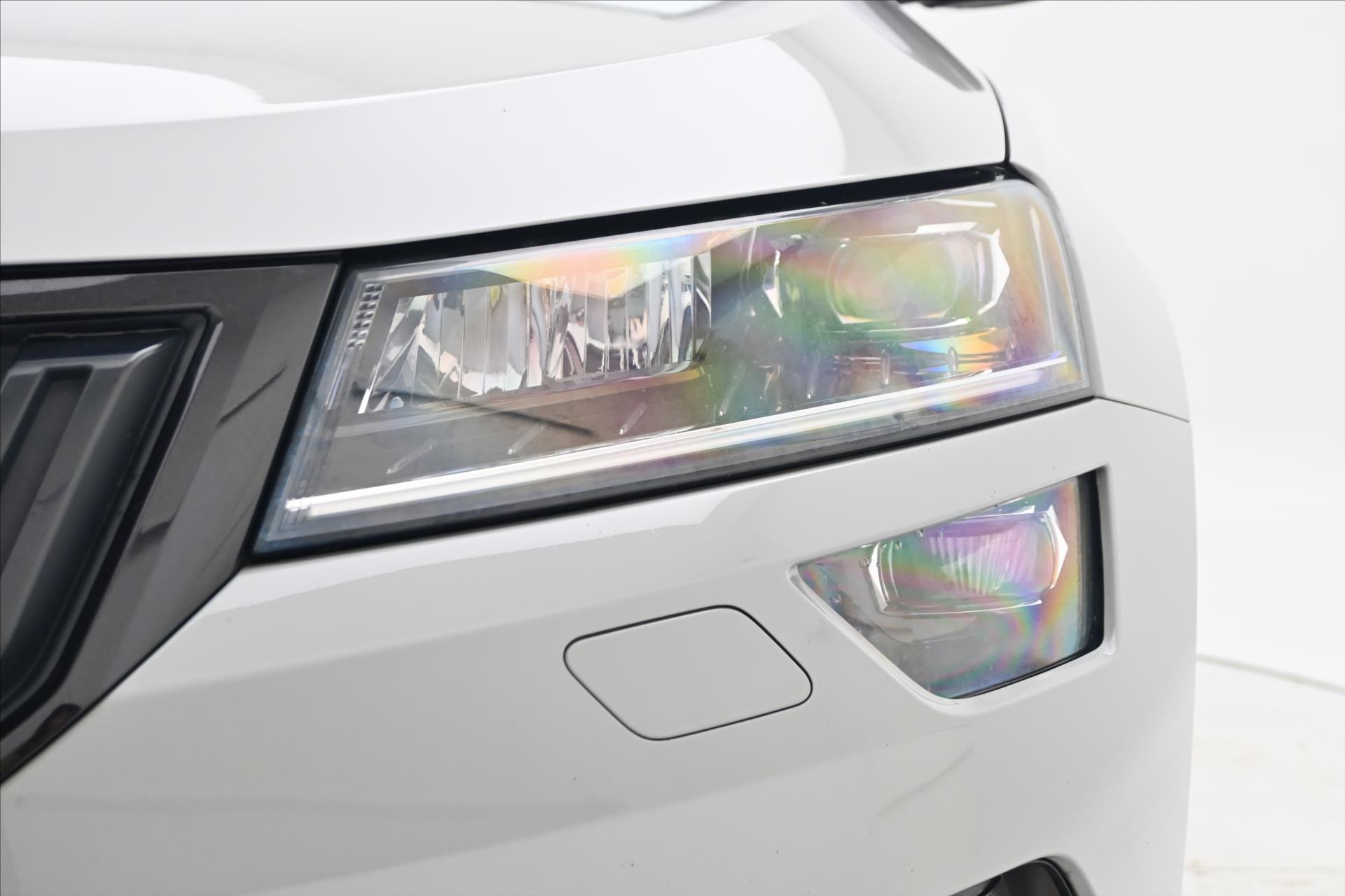 Hlavní fotografie vozu Škoda Karoq 1,5 TSI 110 kW DSG Sportline Záruka až 5 let (30)