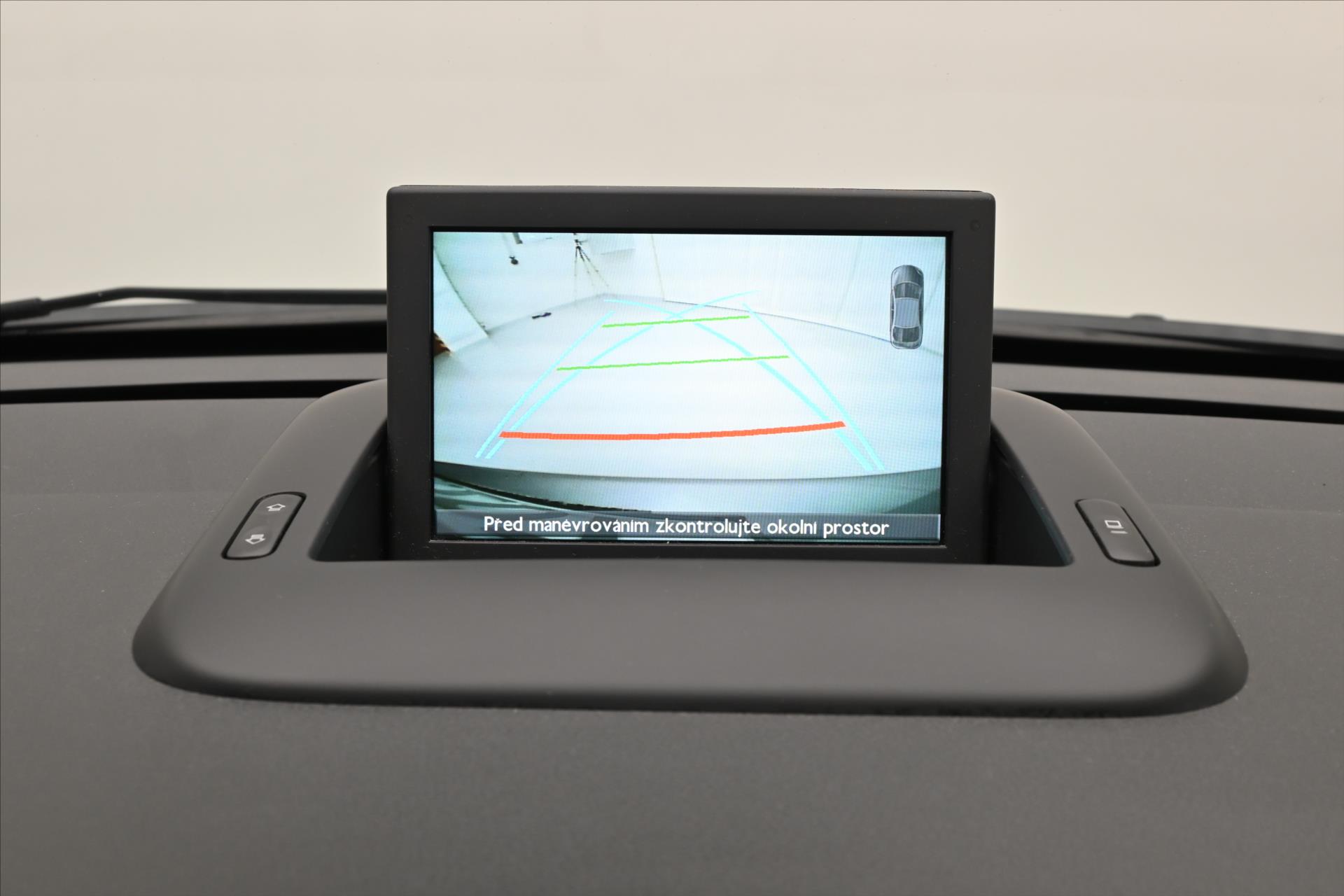 Hlavní fotografie vozu Peugeot 5008 1,6 HDi 84 kW 7/míst PANORAMA Záruka až 5 let (21)