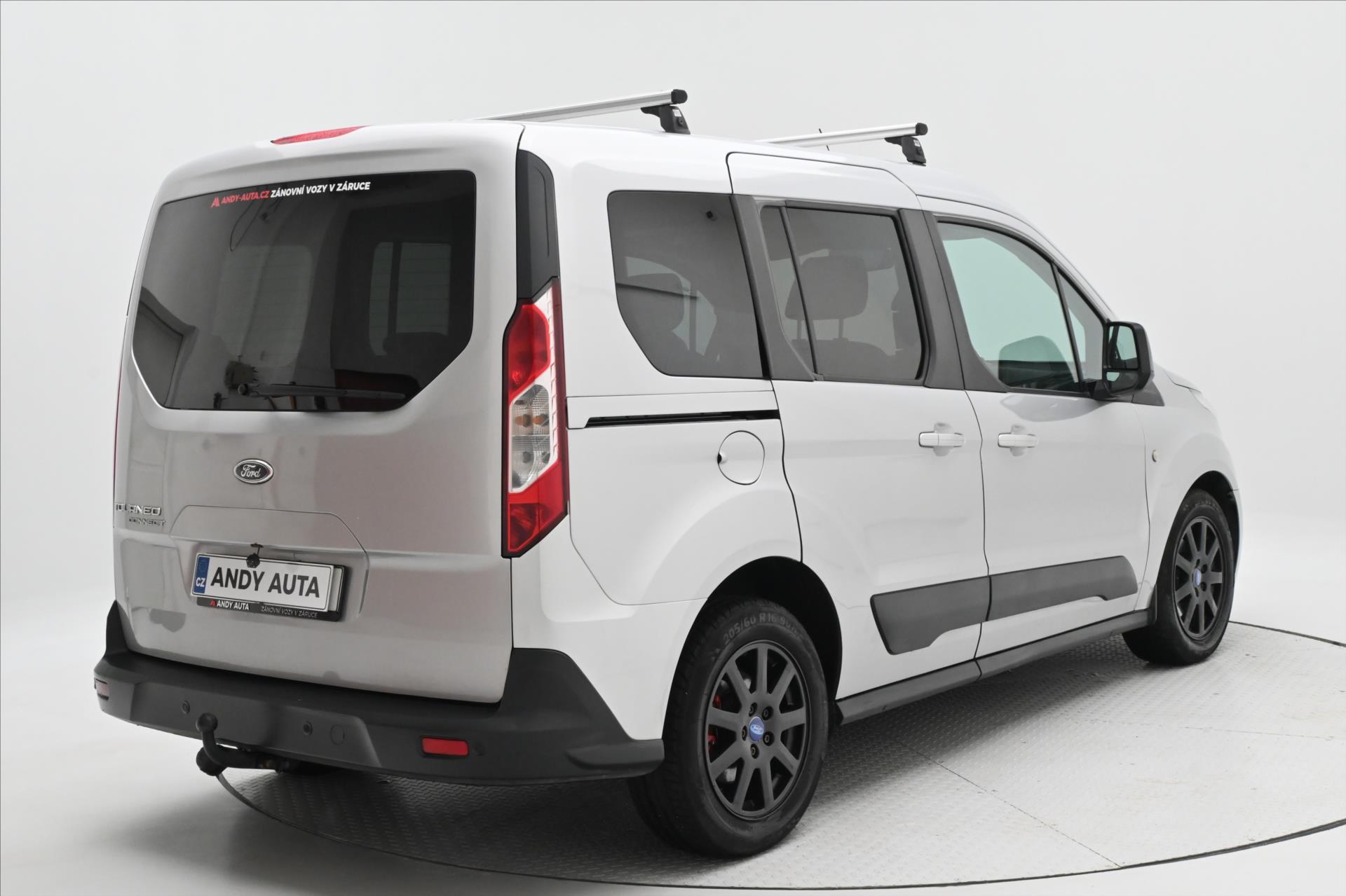 Hlavní fotografie vozu Ford Tourneo Connect 1,6 TDCi 70 kW TAŽNÉ Záruka až 5 let (4)