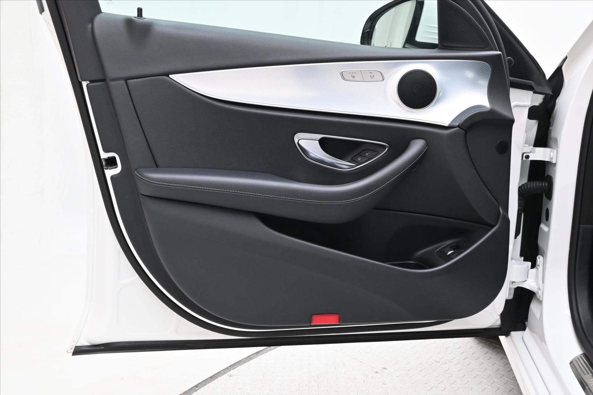 Hlavní fotografie vozu Mercedes-Benz Třídy E 2,0 220d 143kW 9G-Tronic Záruka až 5 let (24)