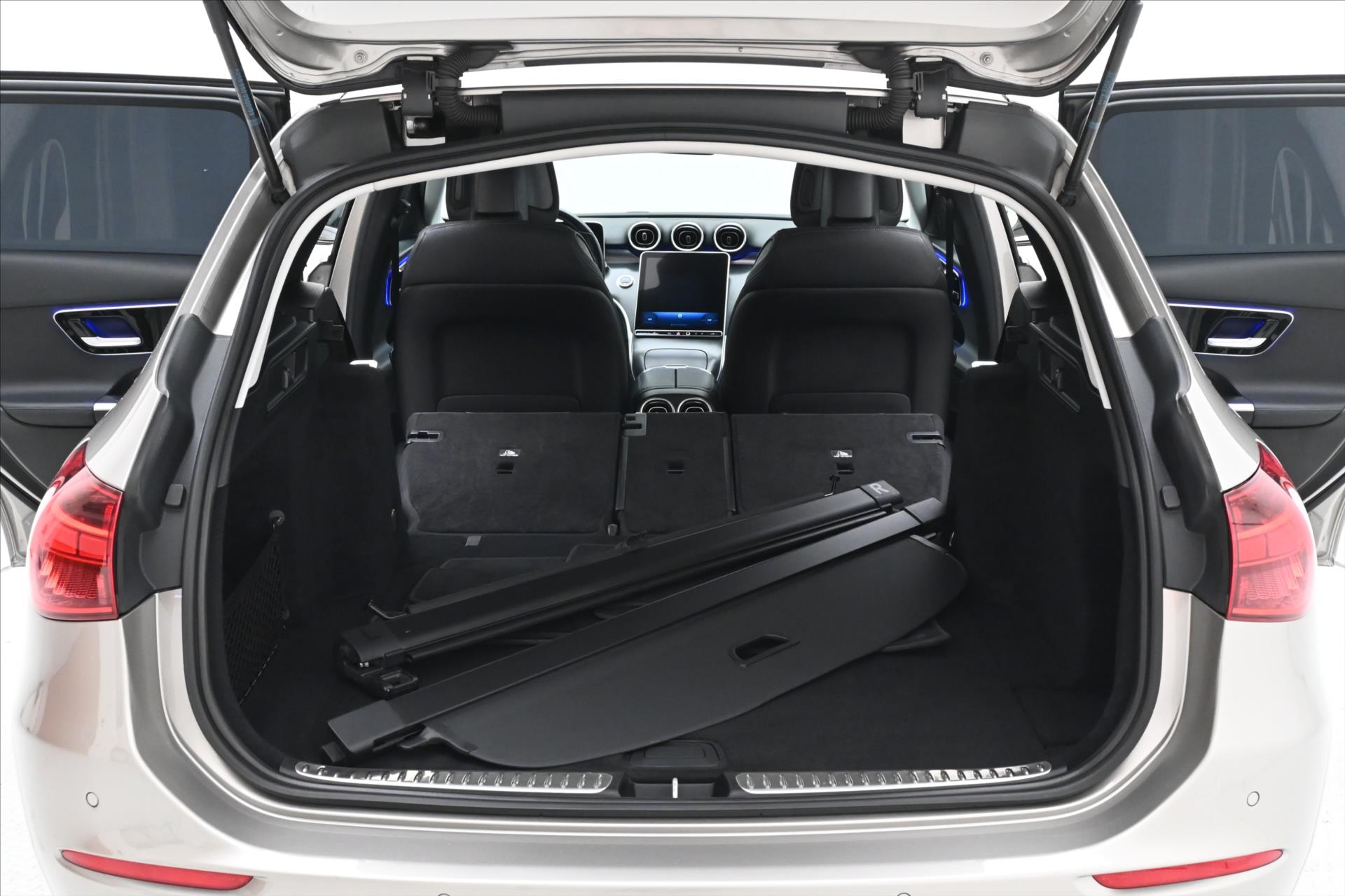 Hlavní fotografie vozu Mercedes-Benz Třídy C 2,0 220d 147kW 9G-Tron. Avantgarde Záruka až 5 let (10)