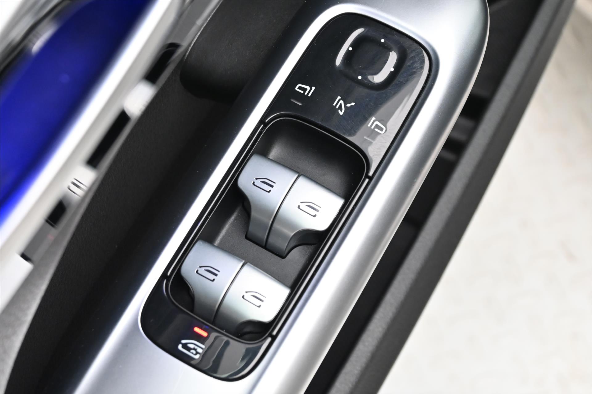 Hlavní fotografie vozu Mercedes-Benz Třídy C 2,0 220d 147kW 9G-Tron. Avantgarde Záruka až 5 let (23)