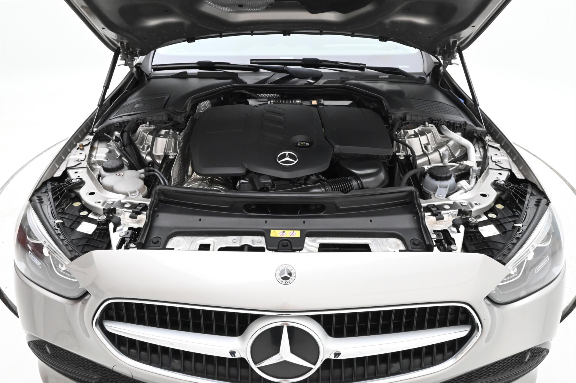 Hlavní fotografie vozu Mercedes-Benz Třídy C 2,0 220d 147kW 9G-Tron. Avantgarde Záruka až 5 let (8)