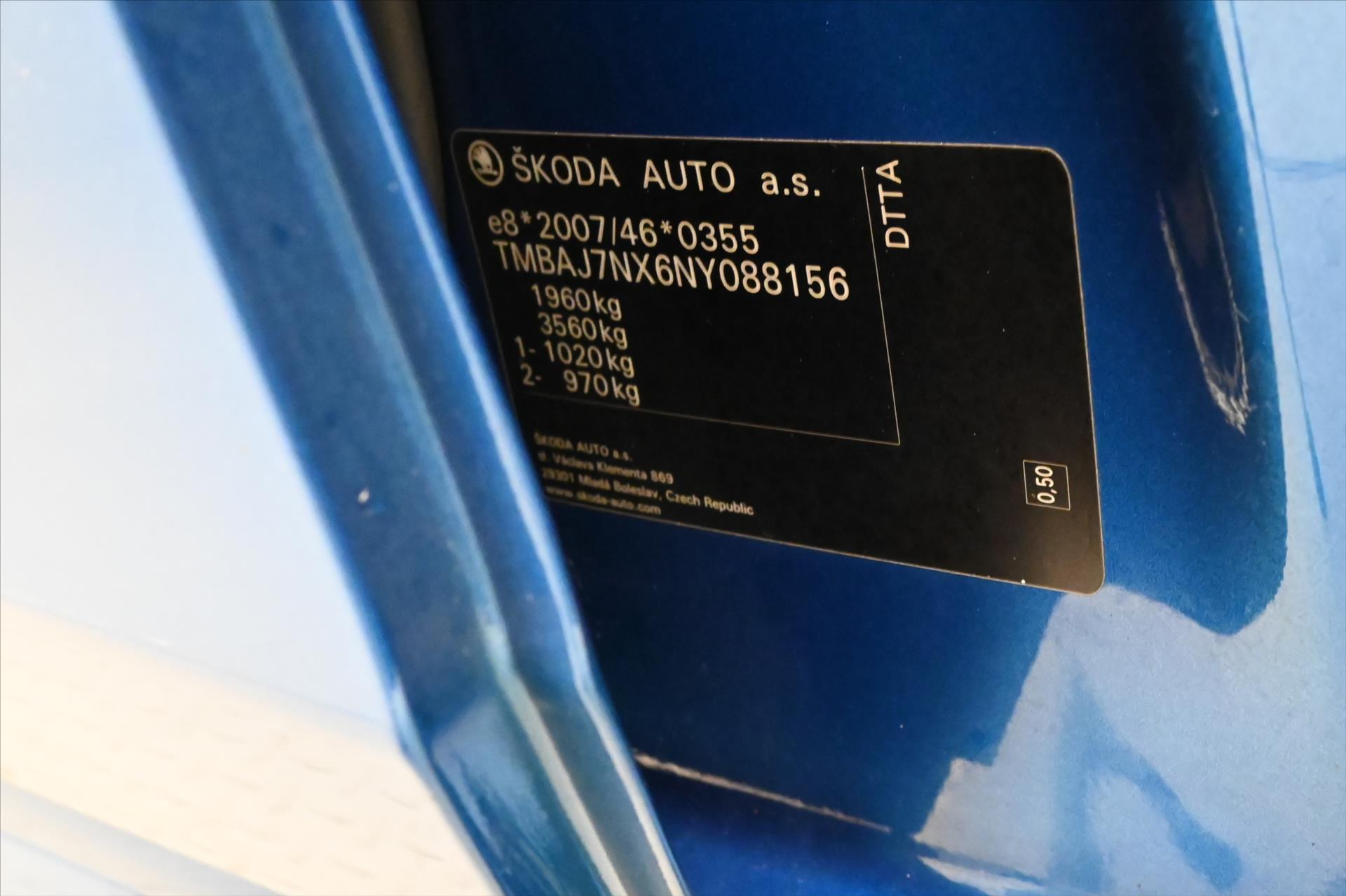 Hlavní fotografie vozu Škoda Octavia 2,0 TDI 110 kW Ambition Záruka až 5 let (12)