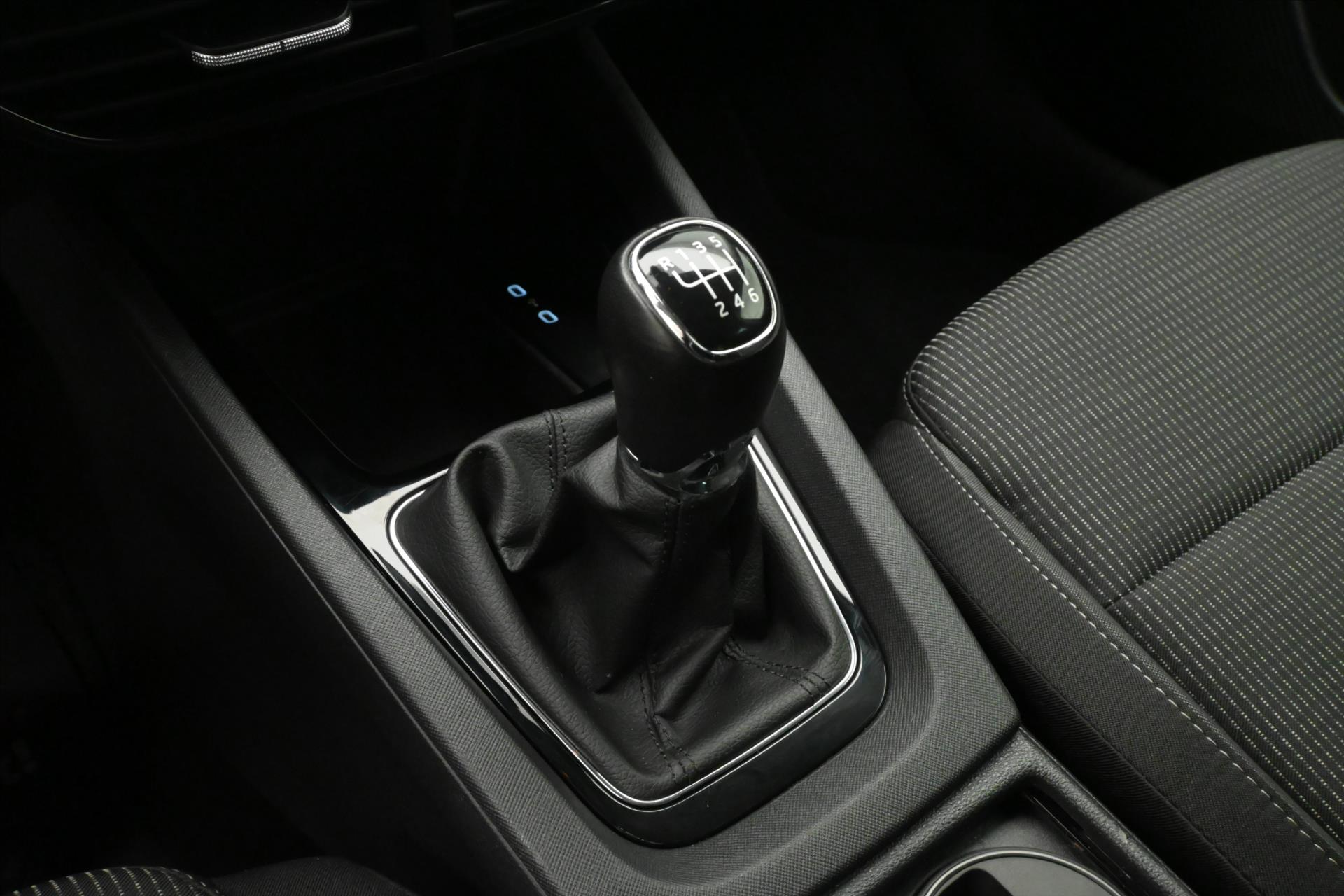 Hlavní fotografie vozu Škoda Octavia 2,0 TDI 110 kW Ambition Záruka až 5 let (24)