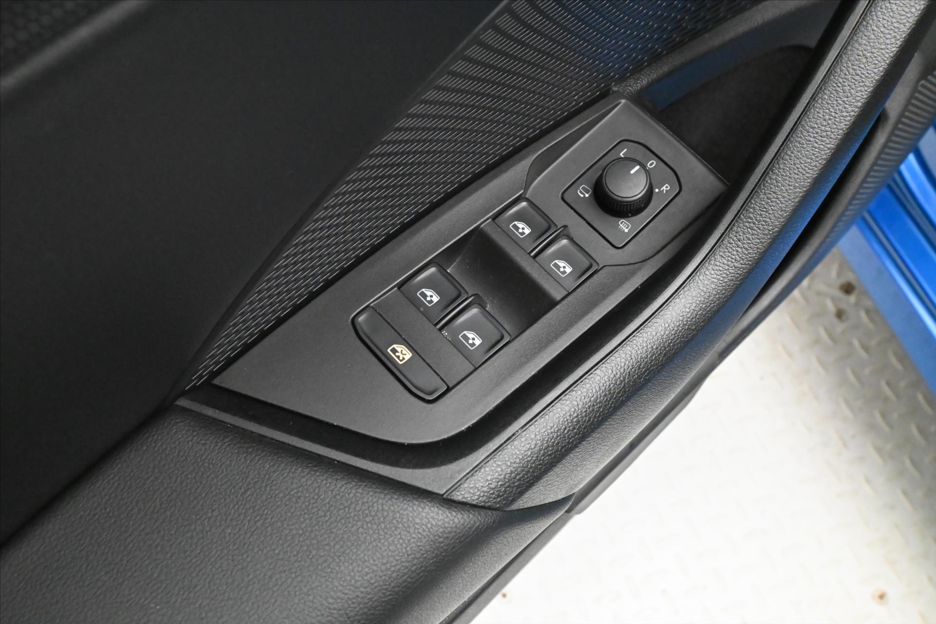 Hlavní fotografie vozu Škoda Octavia 2,0 TDI 110 kW Ambition Záruka až 5 let (27)