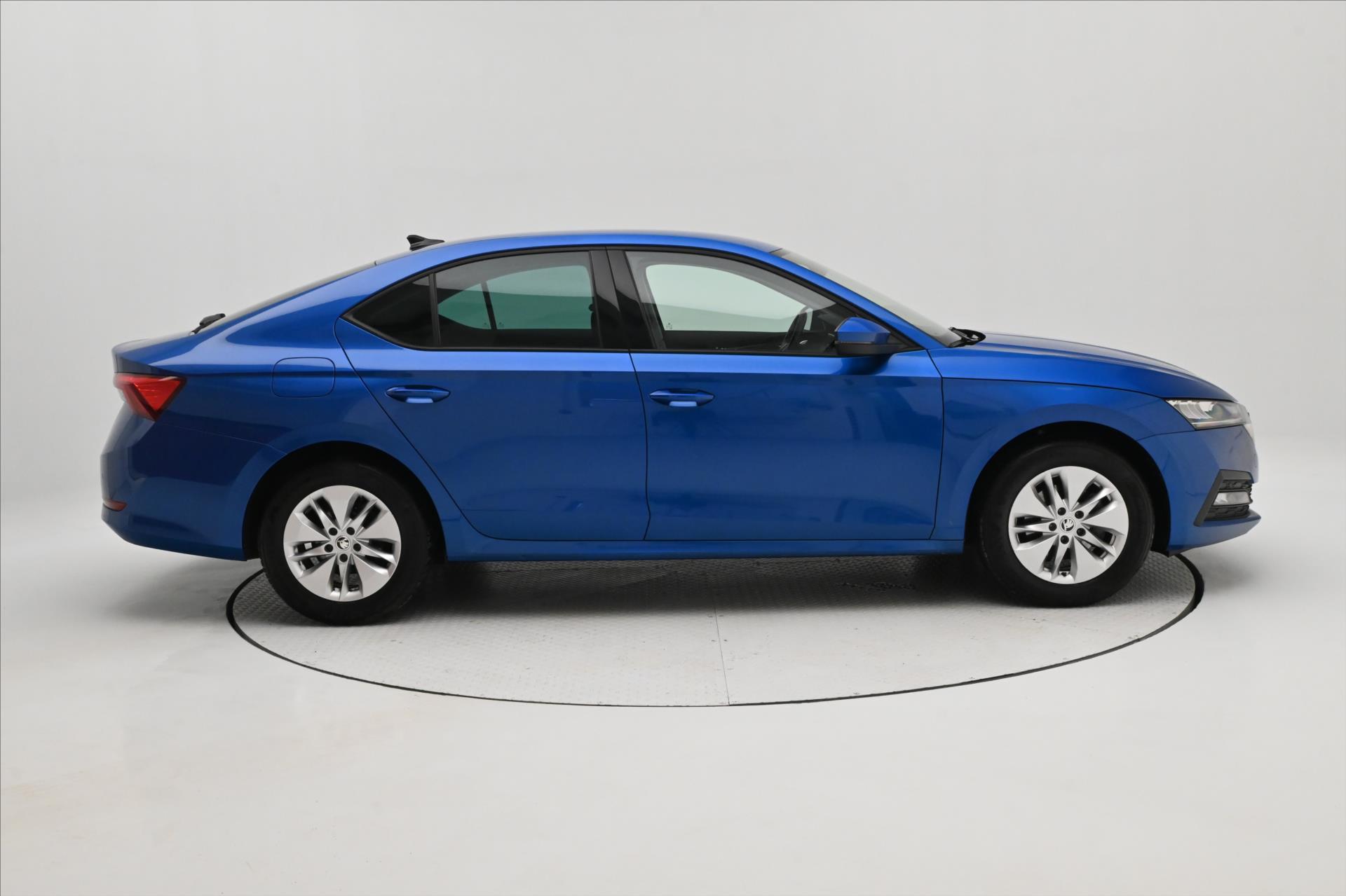 Hlavní fotografie vozu Škoda Octavia 2,0 TDI 110 kW Ambition Záruka až 5 let (4)