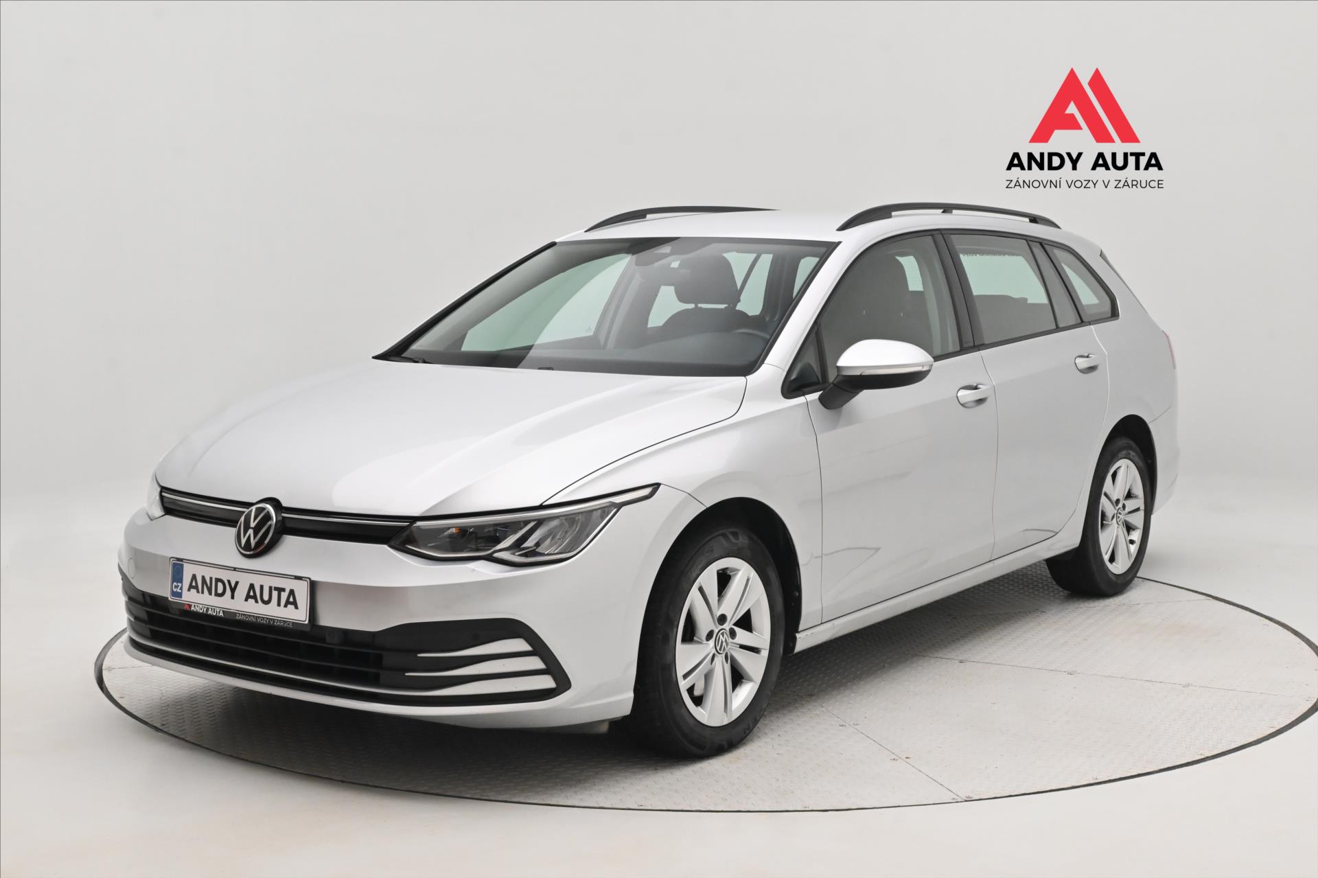 Hlavní fotografie vozu Volkswagen Golf 2,0 TDI 85kW Life DSG Záruka až 5 let