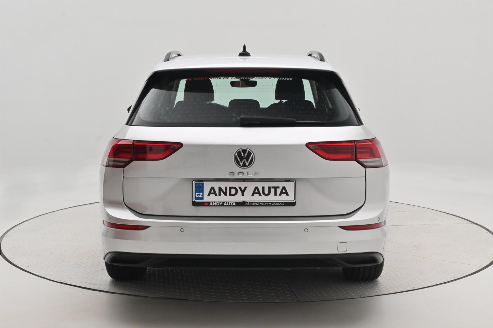 Hlavní fotografie vozu Volkswagen Golf 2,0 TDI 85kW Life DSG Záruka až 5 let (5)