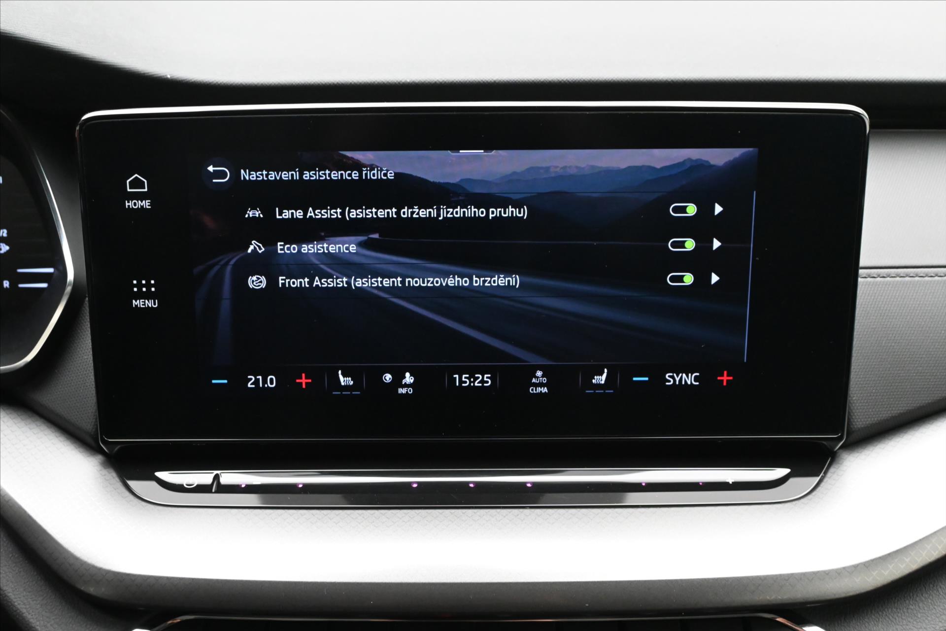 Hlavní fotografie vozu Škoda Octavia 2,0 TDI 110 kW Ambition LED Záruka až 5 let (21)