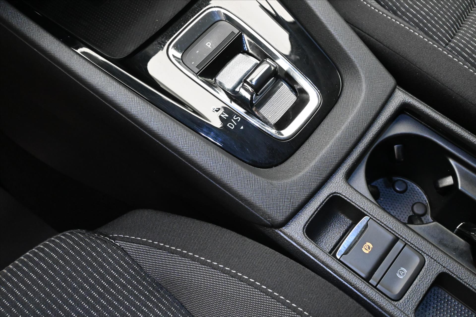 Hlavní fotografie vozu Škoda Octavia 2,0 TDI 110 kW BUSINESS DSG Záruka až 5 let (22)