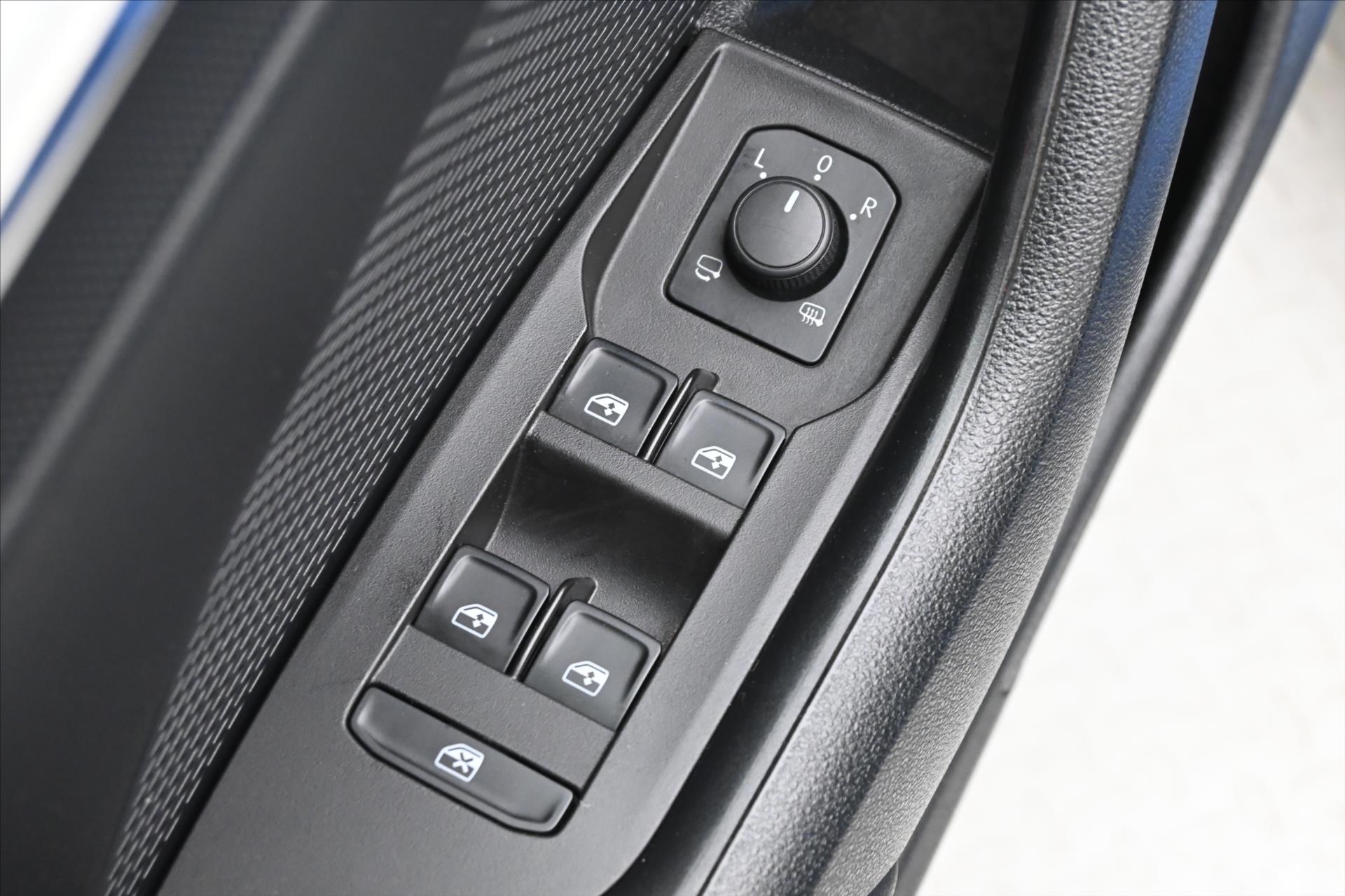 Hlavní fotografie vozu Škoda Octavia 2,0 TDI 110 kW DSG 4x4 Záruka až 5 let (28)