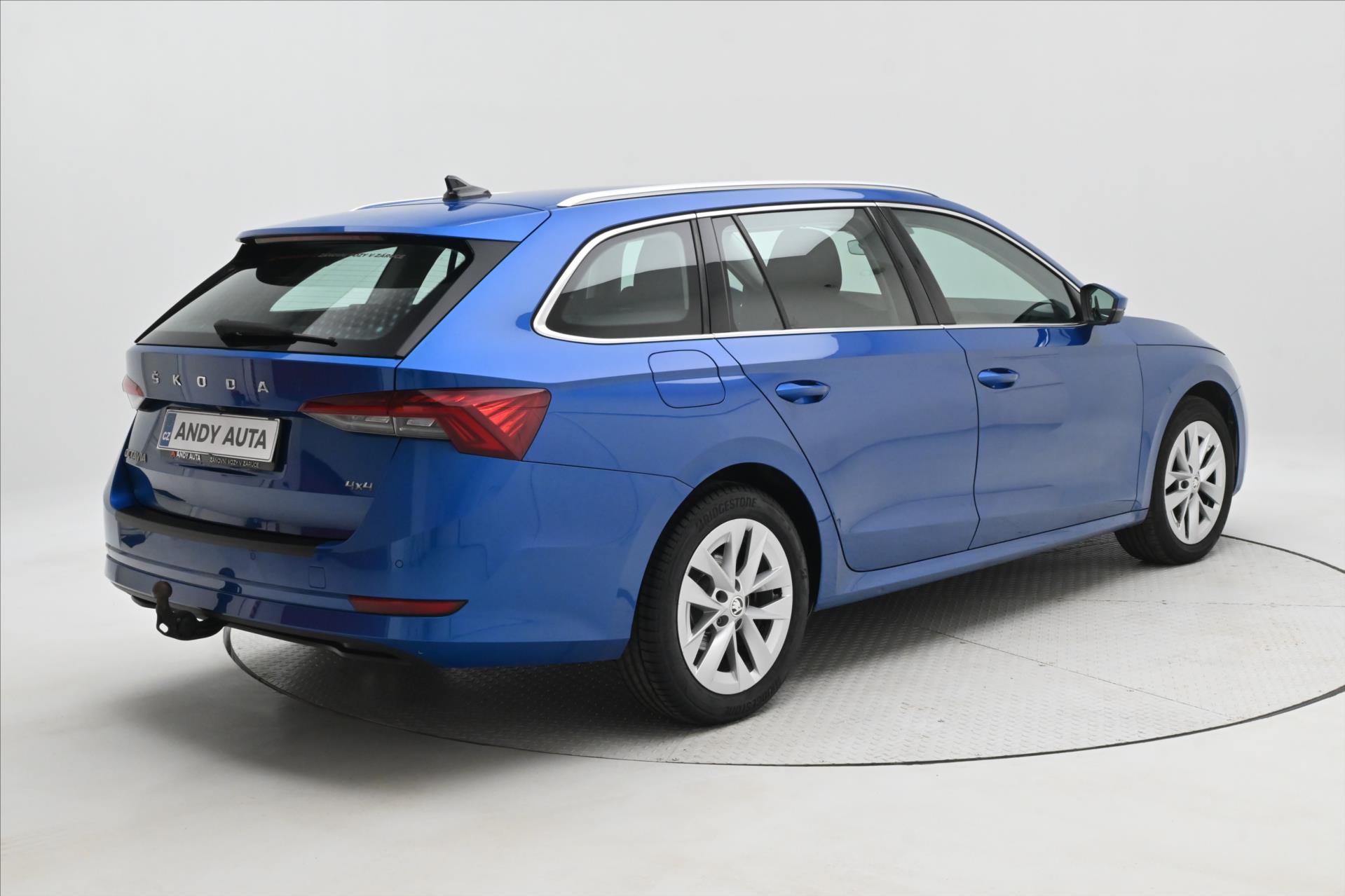 Hlavní fotografie vozu Škoda Octavia 2,0 TDI 110 kW DSG 4x4 Záruka až 5 let (5)
