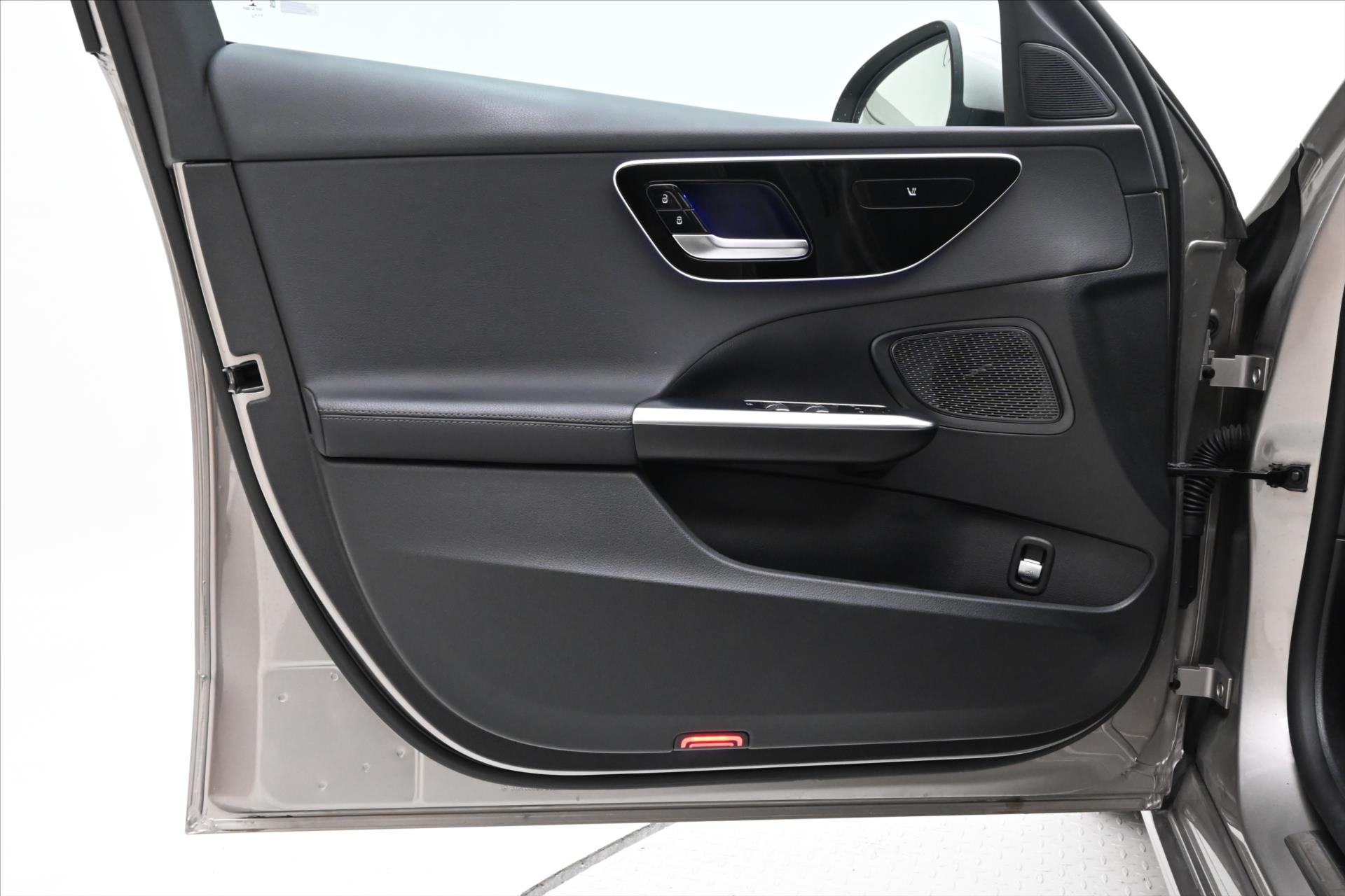 Main photo of the car Mercedes-Benz Class c 2.0 220d 147kW 4Matic 9G-Tron. Warranty up to 5 years (23)