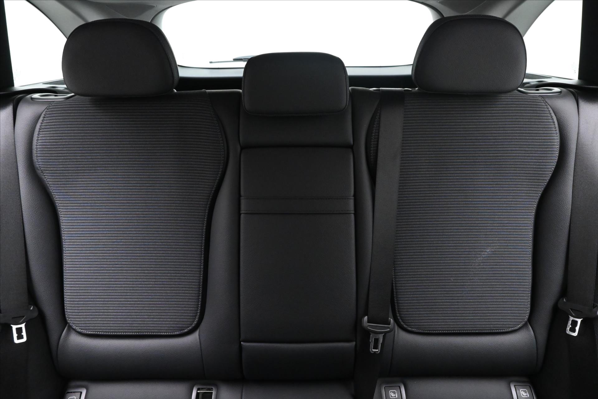 Main photo of the car Mercedes-Benz Class c 2.0 220d 147kW 4Matic 9G-Tron. Warranty up to 5 years (26)