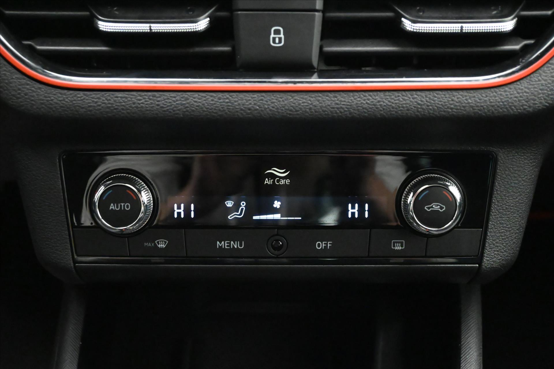 Hlavní fotografie vozu Škoda Kamiq 1,0 TSI 81kW Sport Business Záruka až 5 let (21)