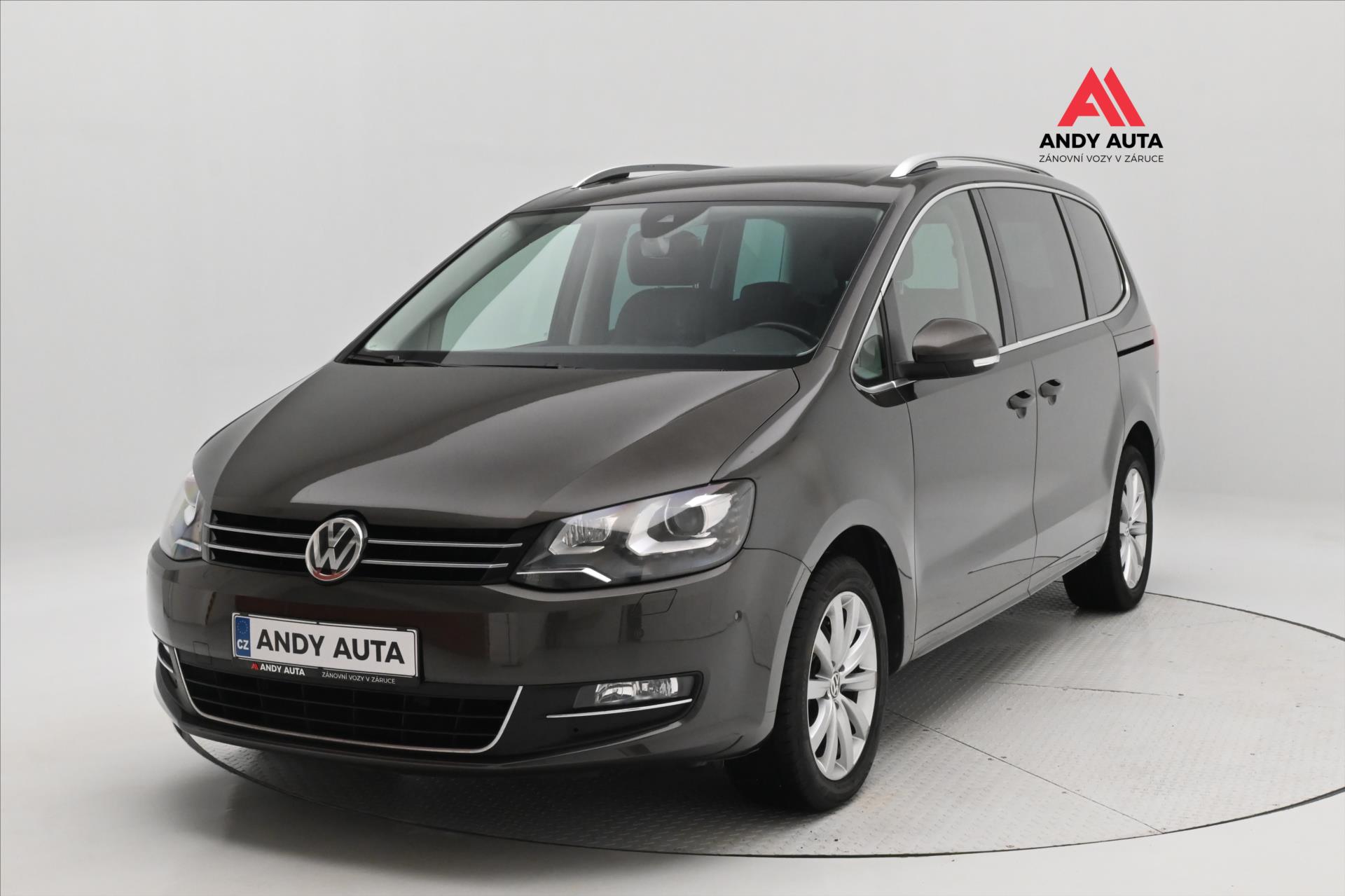 Volkswagen Sharan 2,0 TDI 110kW Highline DSG 7míst Záruka až 5 let