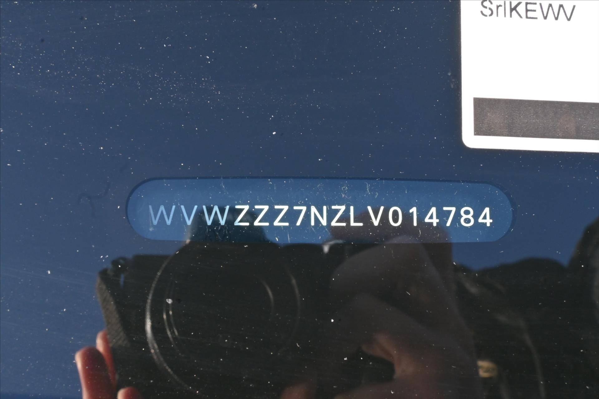 Hlavní fotografie vozu Volkswagen Sharan 2,0 TDI 110kW Highline DSG VŮZ PŘIPRAVUJEME K PRODEJI (3)