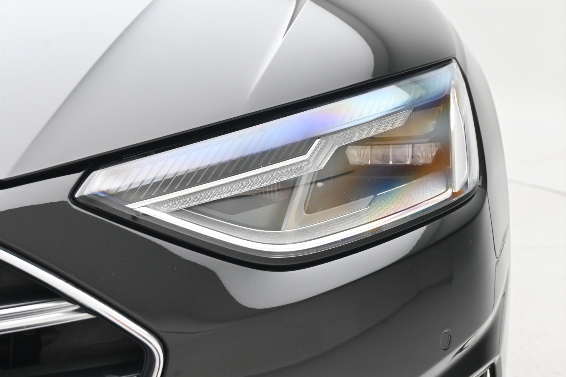 Hlavní fotografie vozu Audi A4 3,0 45TDI V6 170 kW Quattro Záruka až 5 let (29)