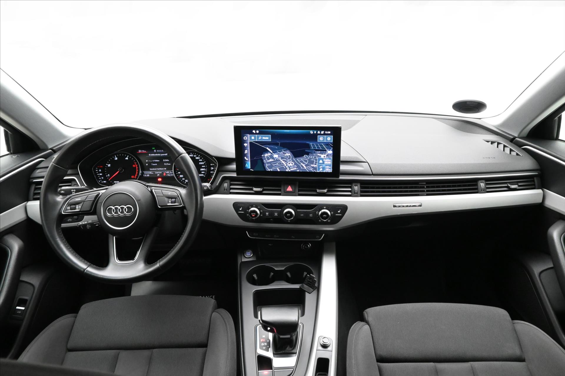 Hlavní fotografie vozu Audi A4 3,0 45TDI V6 170kW QUATTRO ZÁRUKA AŽ 5 LET (15)