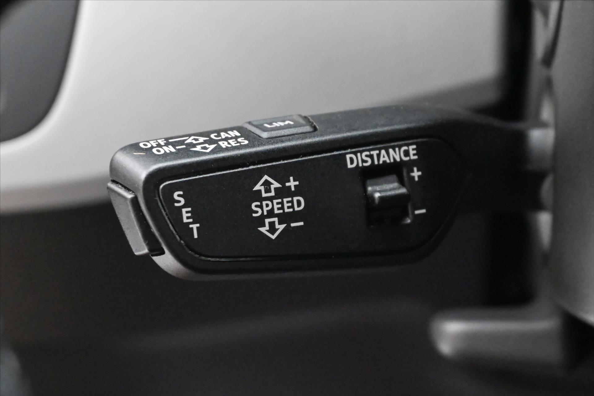 Hlavní fotografie vozu Audi A4 3,0 45TDI V6 170kW QUATTRO ZÁRUKA AŽ 5 LET (19)