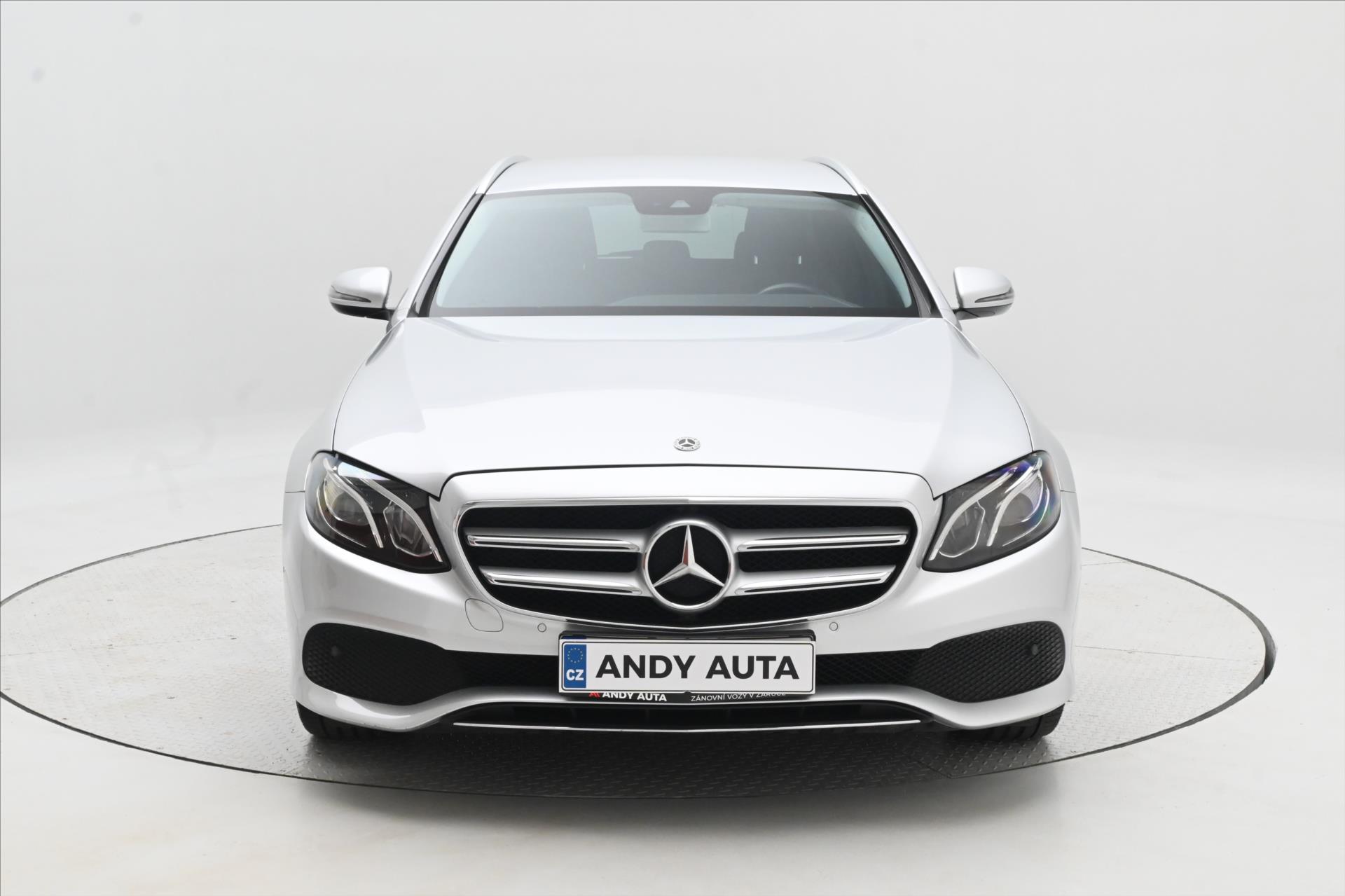 Hlavní fotografie vozu Mercedes-Benz Třídy E 2,0 220d 143 kW Avantgarde AT9 Záruka až 5 let (2)