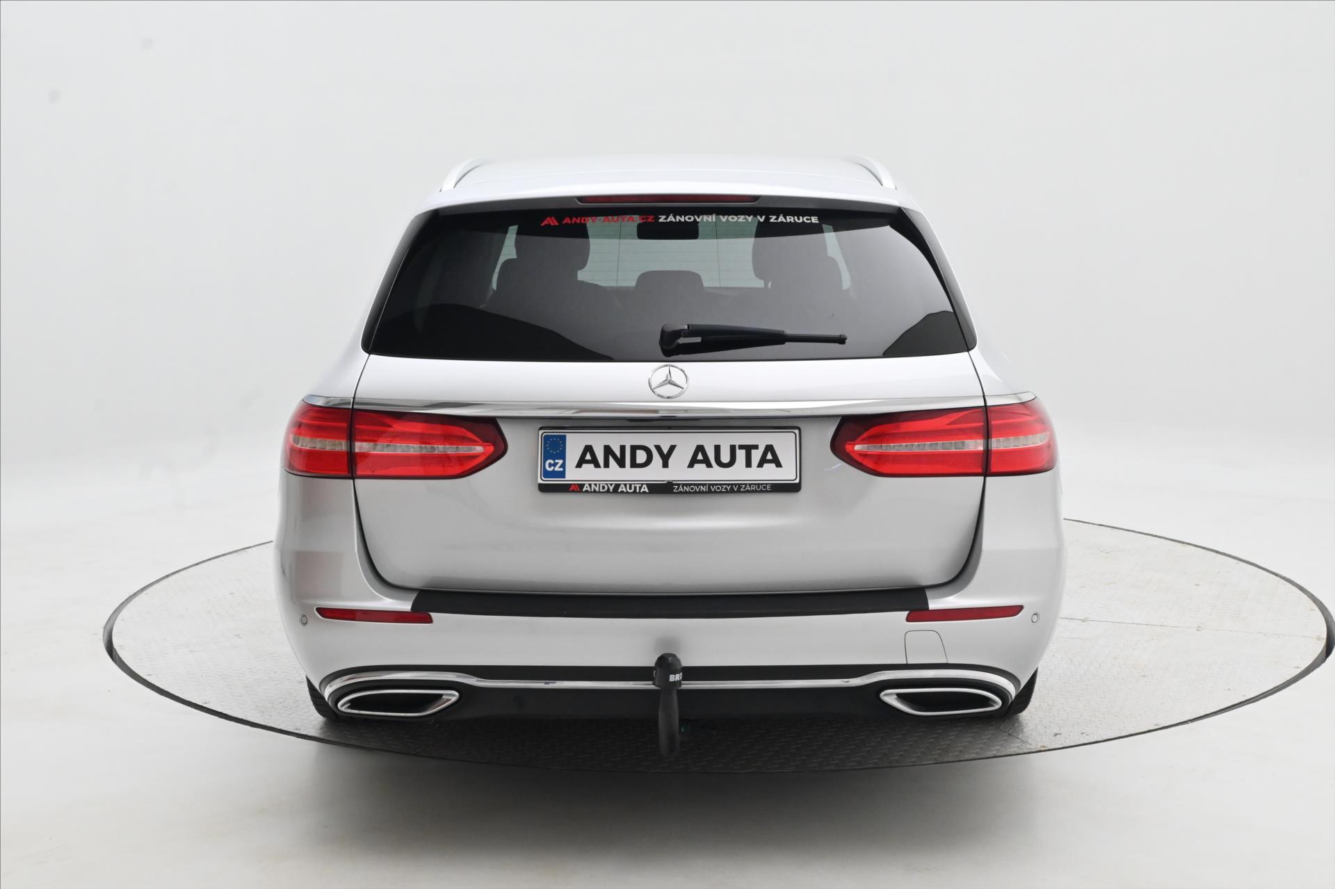 Hlavní fotografie vozu Mercedes-Benz Třídy E 2,0 220d 143kW Avantgarde AT9 Záruka až 5 let (5)