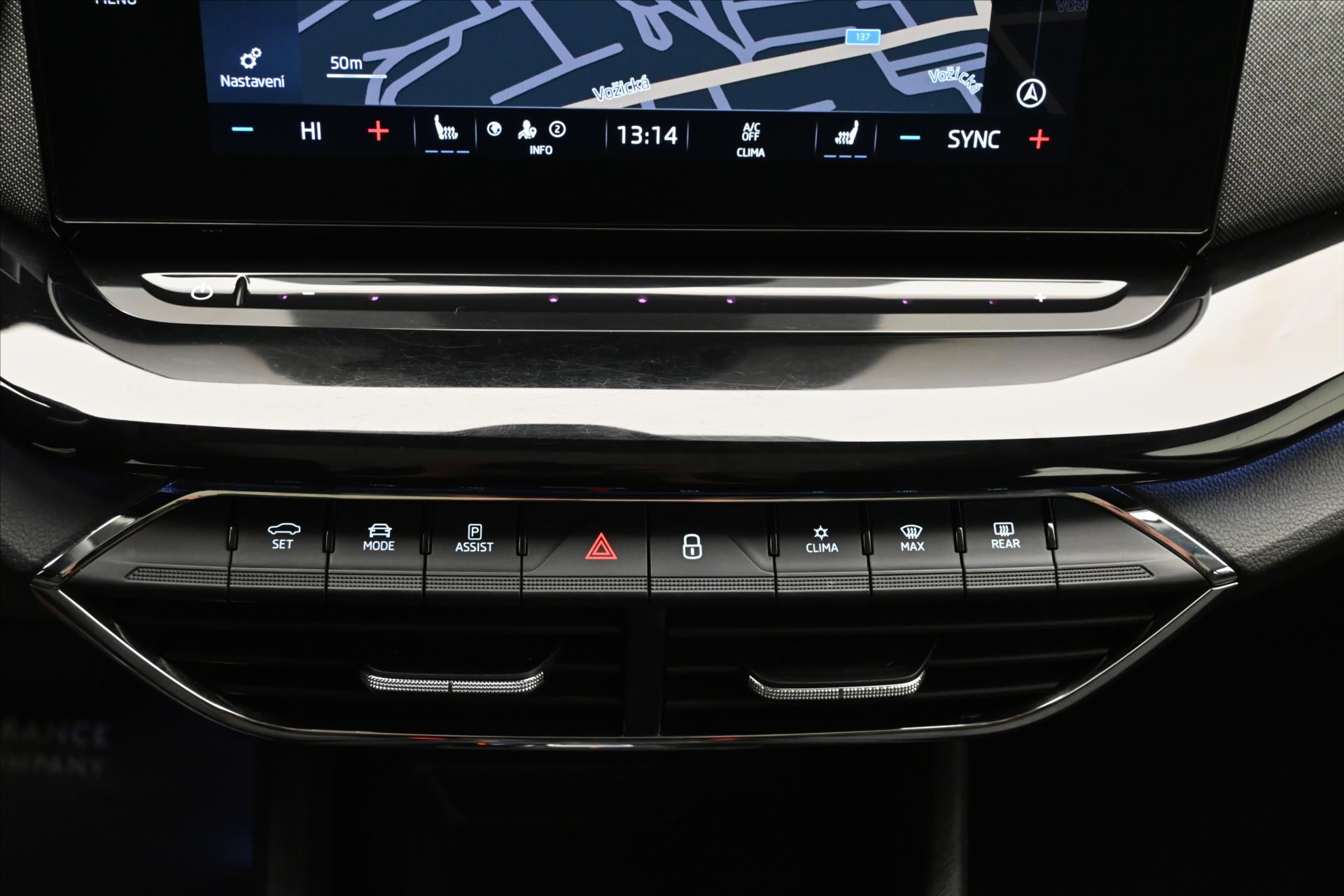 Main photo of the car Skoda Octavia 2.0 TDI 110kW STYLE DSG Warranty up to 5 years (20)