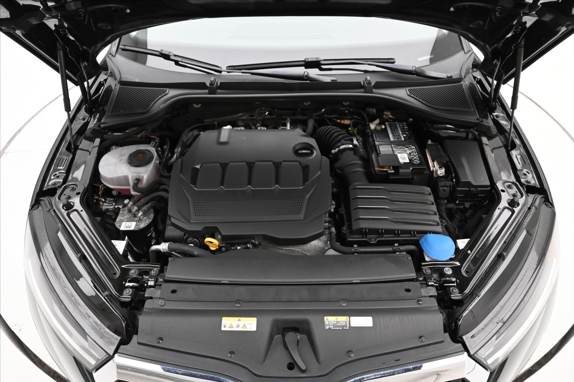 Main photo of the car Skoda Octavia 2.0 TDI 110kW STYLE DSG Warranty up to 5 years (8)