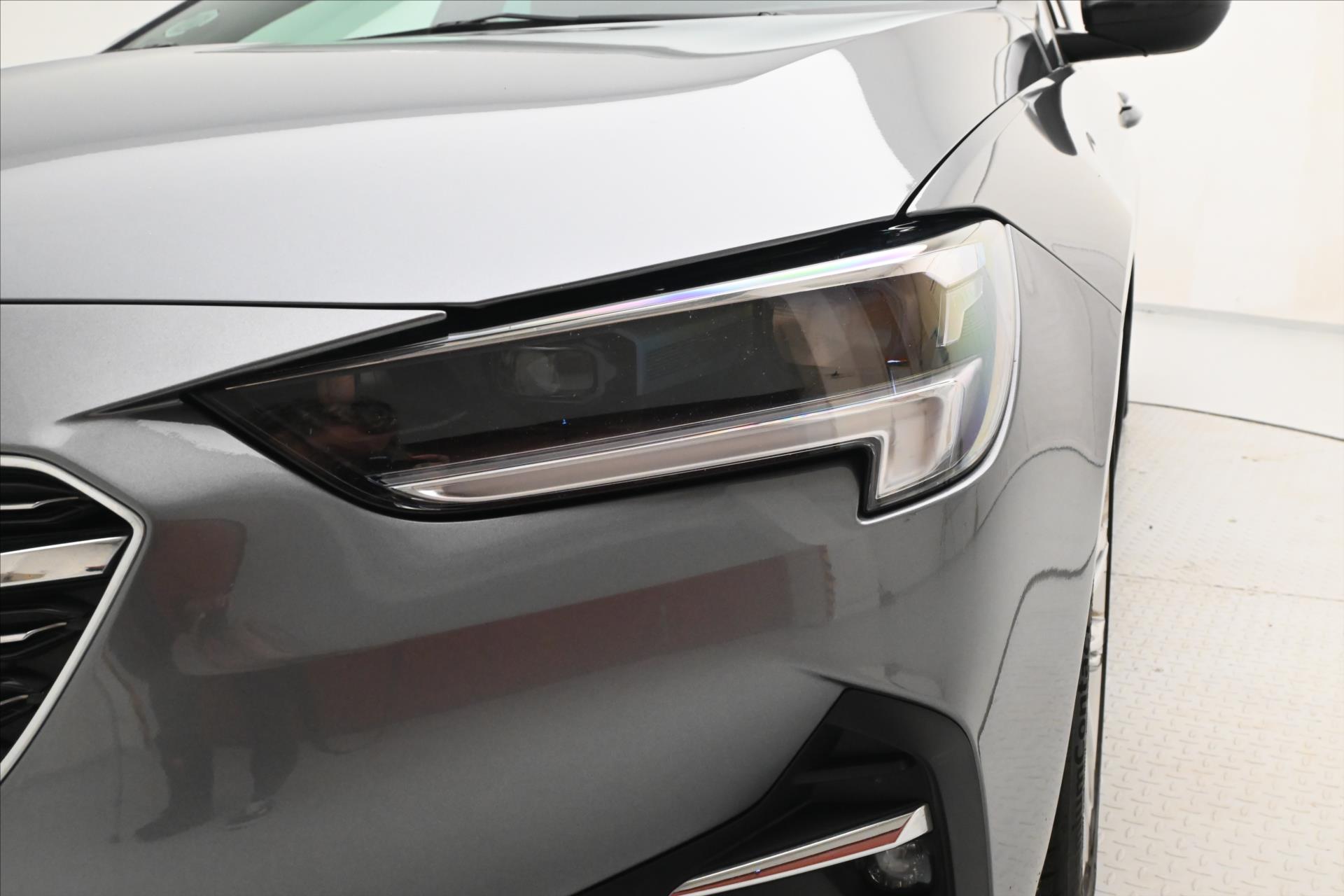 Hlavní fotografie vozu Opel Insignia 2,0 CDTi 128 kW AT8 Elegance-Cosmo Záruka až 5 let (28)