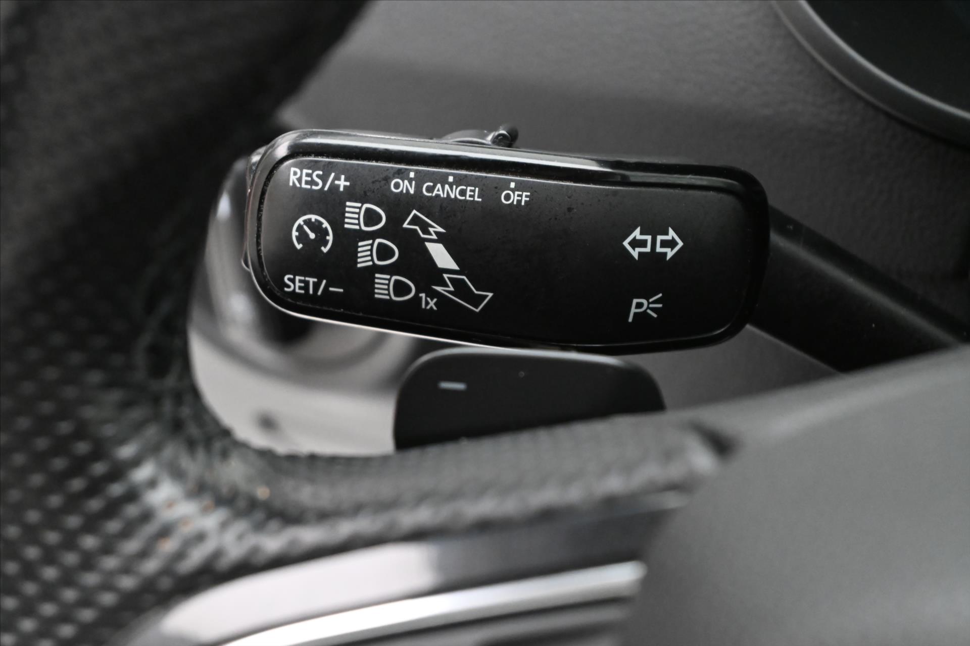 Hlavní fotografie vozu Škoda Octavia 1,5 TSI 110kW Business DSG Záruka až 5 let (21)