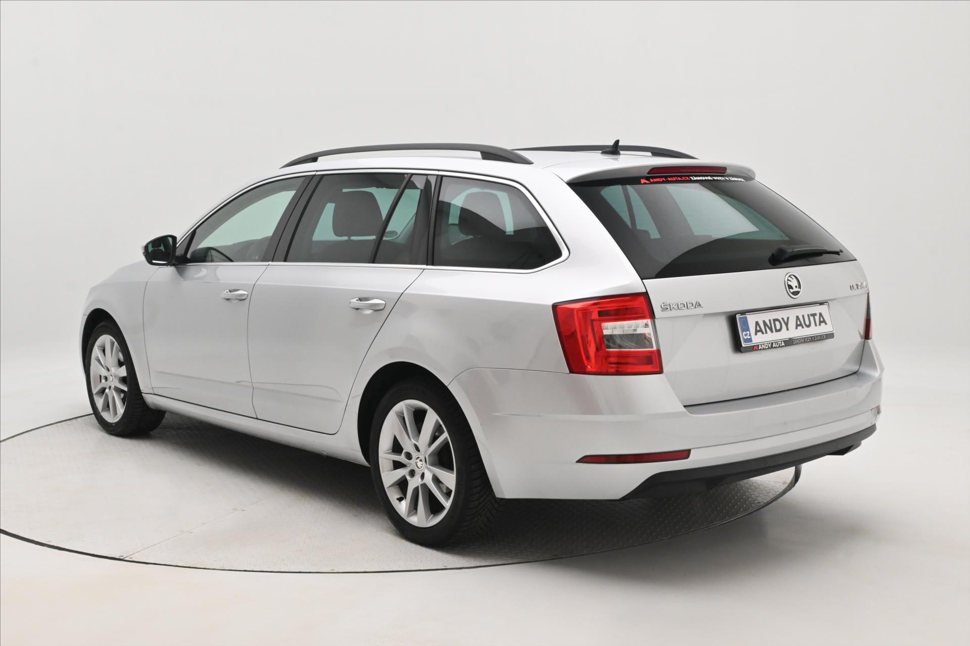 Hlavní fotografie vozu Škoda Octavia 1,5 TSI 110kW Business DSG Záruka až 5 let (6)