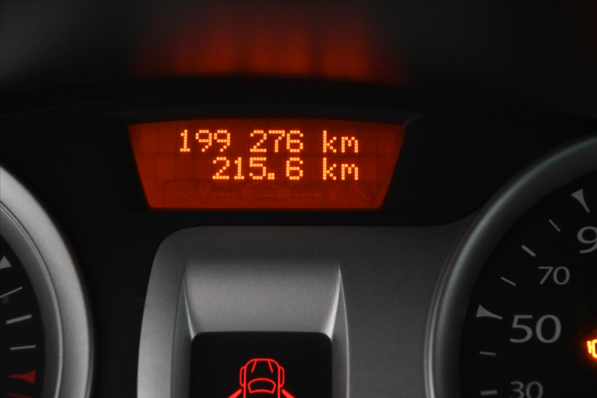 Hlavní fotografie vozu Renault Clio 1,2 Tce 74kW GRANDT (16)