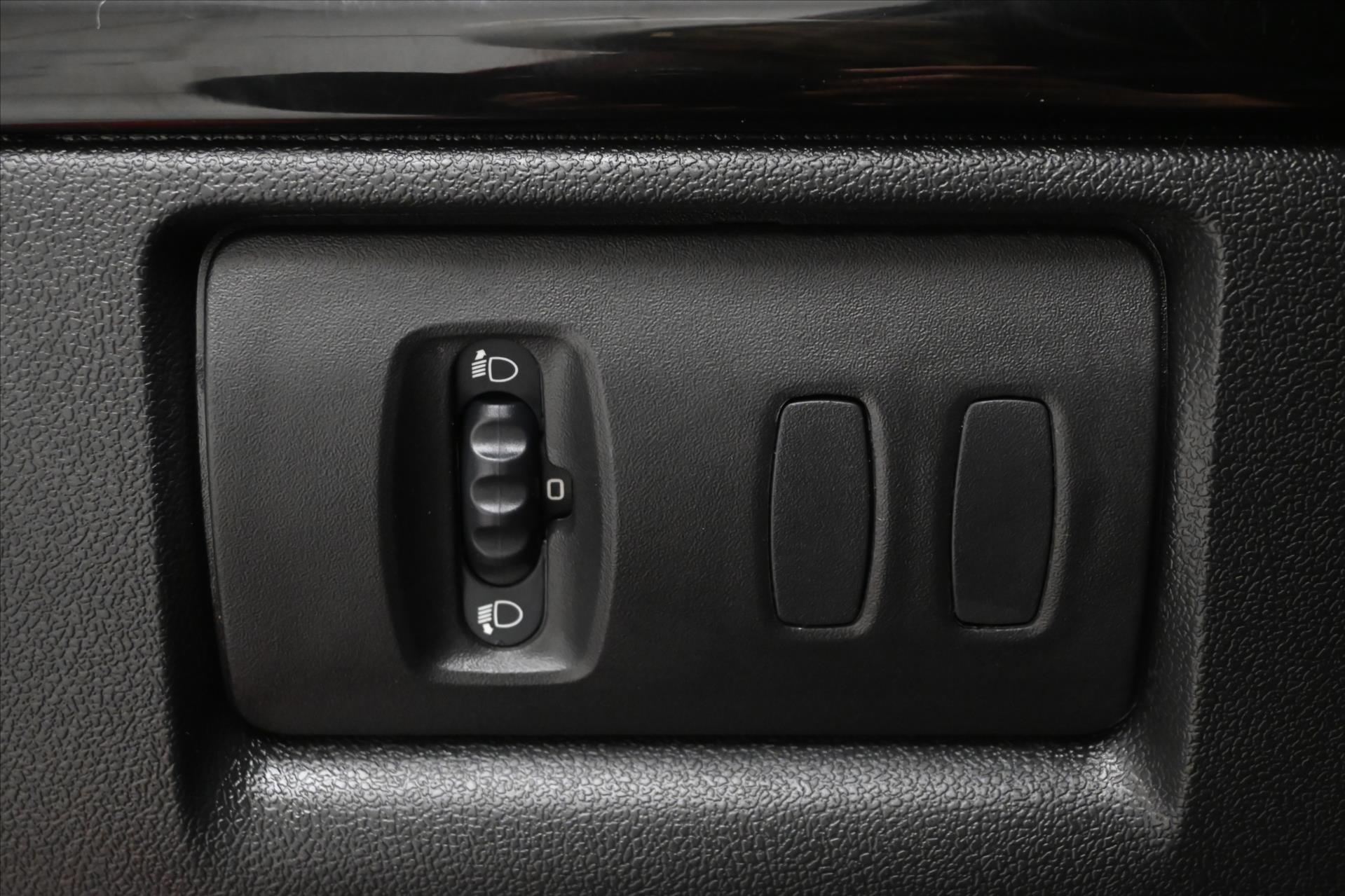 Hlavní fotografie vozu Renault Clio 1,2 Tce 74kW GRANDT (22)