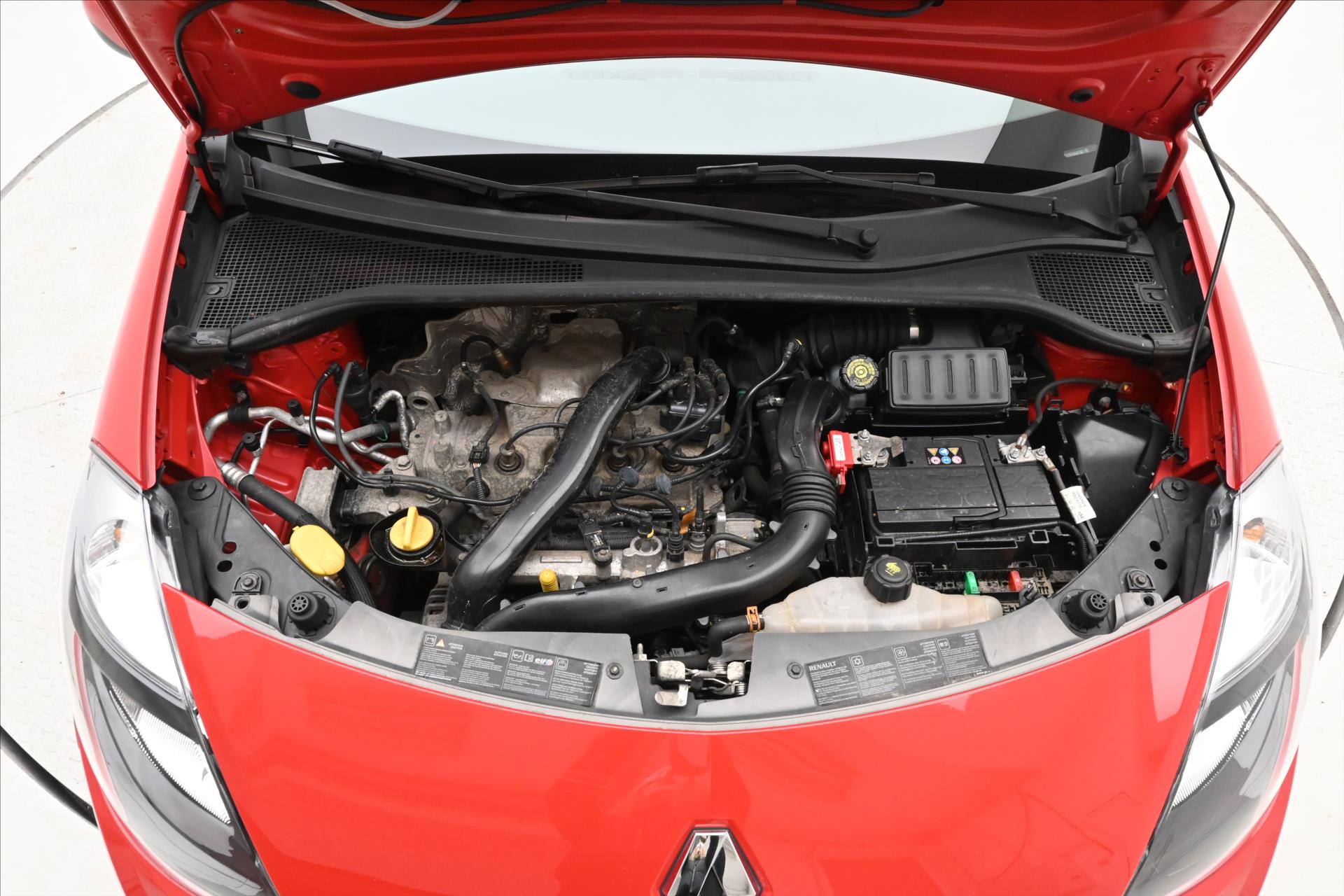 Hlavní fotografie vozu Renault Clio 1,2 Tce 74kW GRANDT (8)