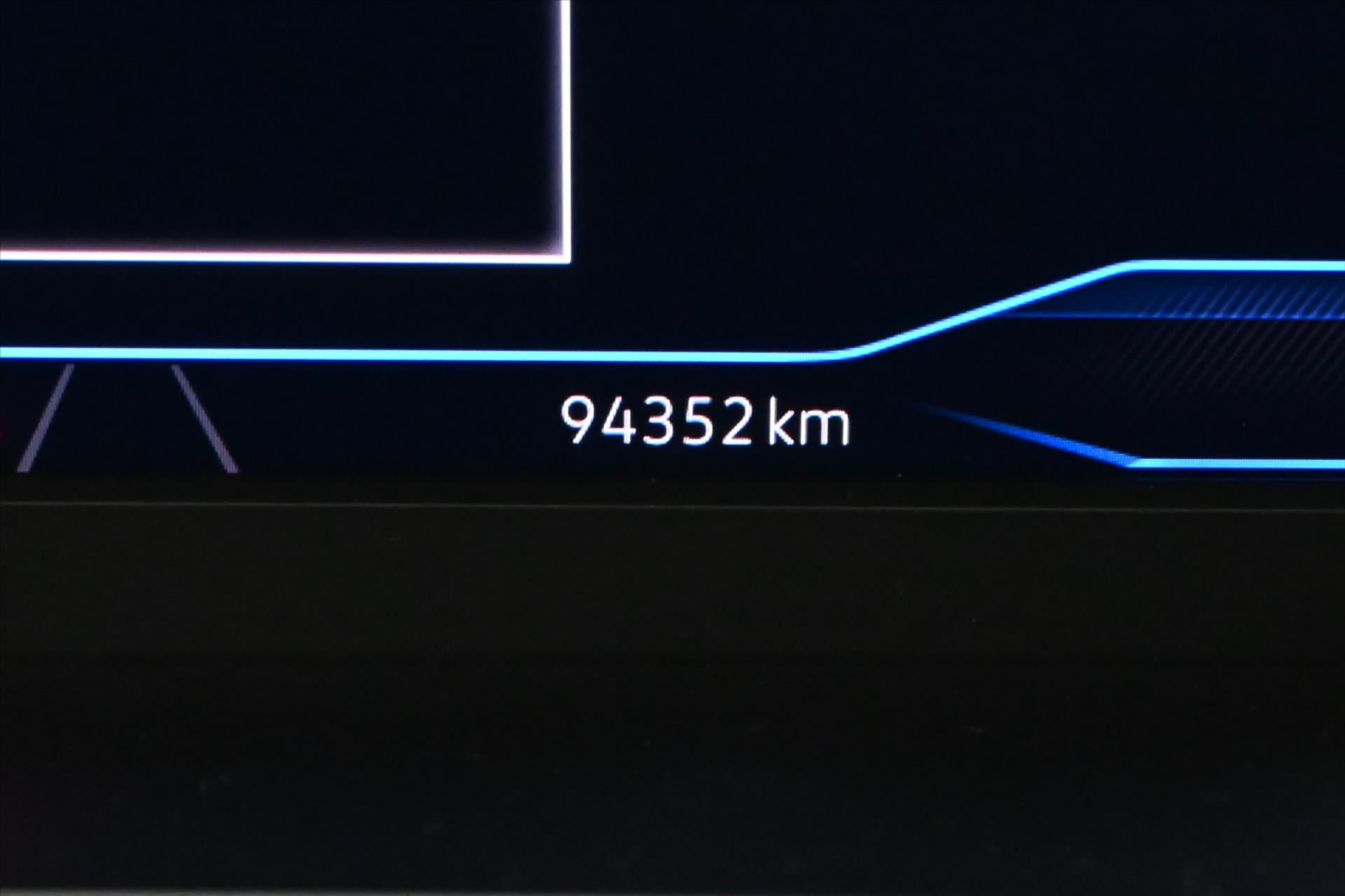 Hlavní fotografie vozu Volkswagen Passat 2,0 TDI 110kW DSG ELEGANCE Záruka až 5 let (16)