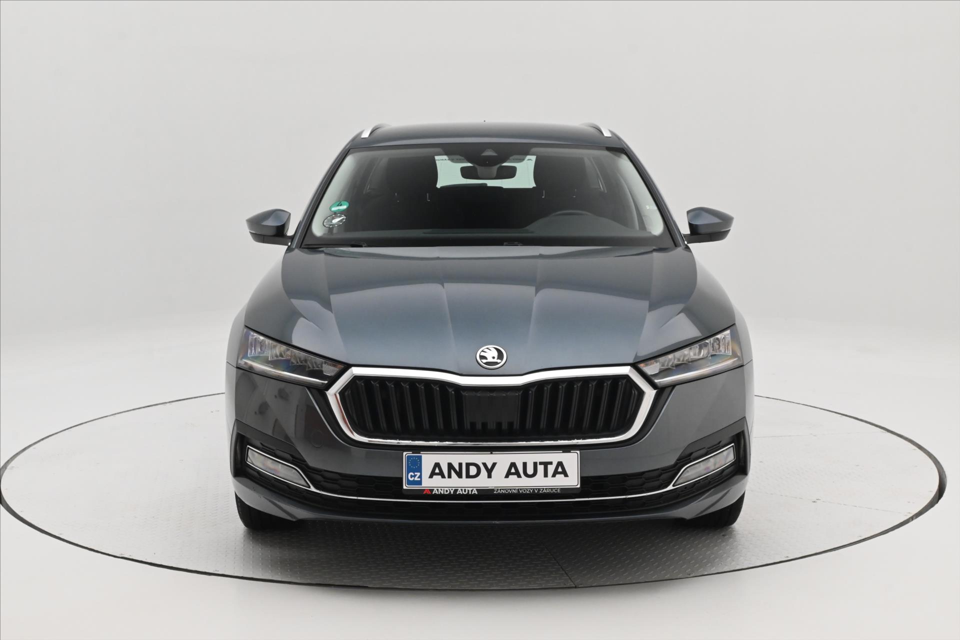 Hlavní fotografie vozu Škoda Octavia 2,0 TDI 110 kW DSG Style Záruka až 5 let (2)