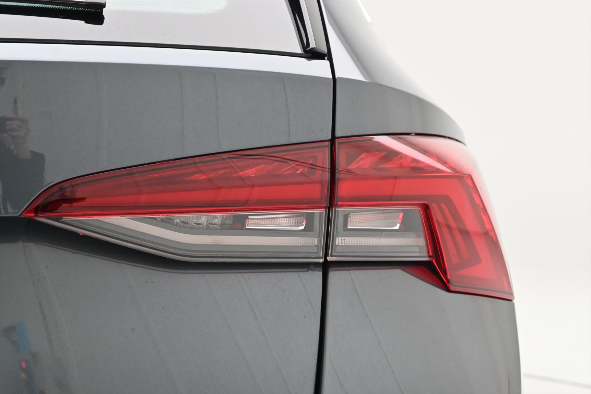 Hlavní fotografie vozu Škoda Octavia 2,0 TDI 110 kW DSG Style Záruka až 5 let (31)