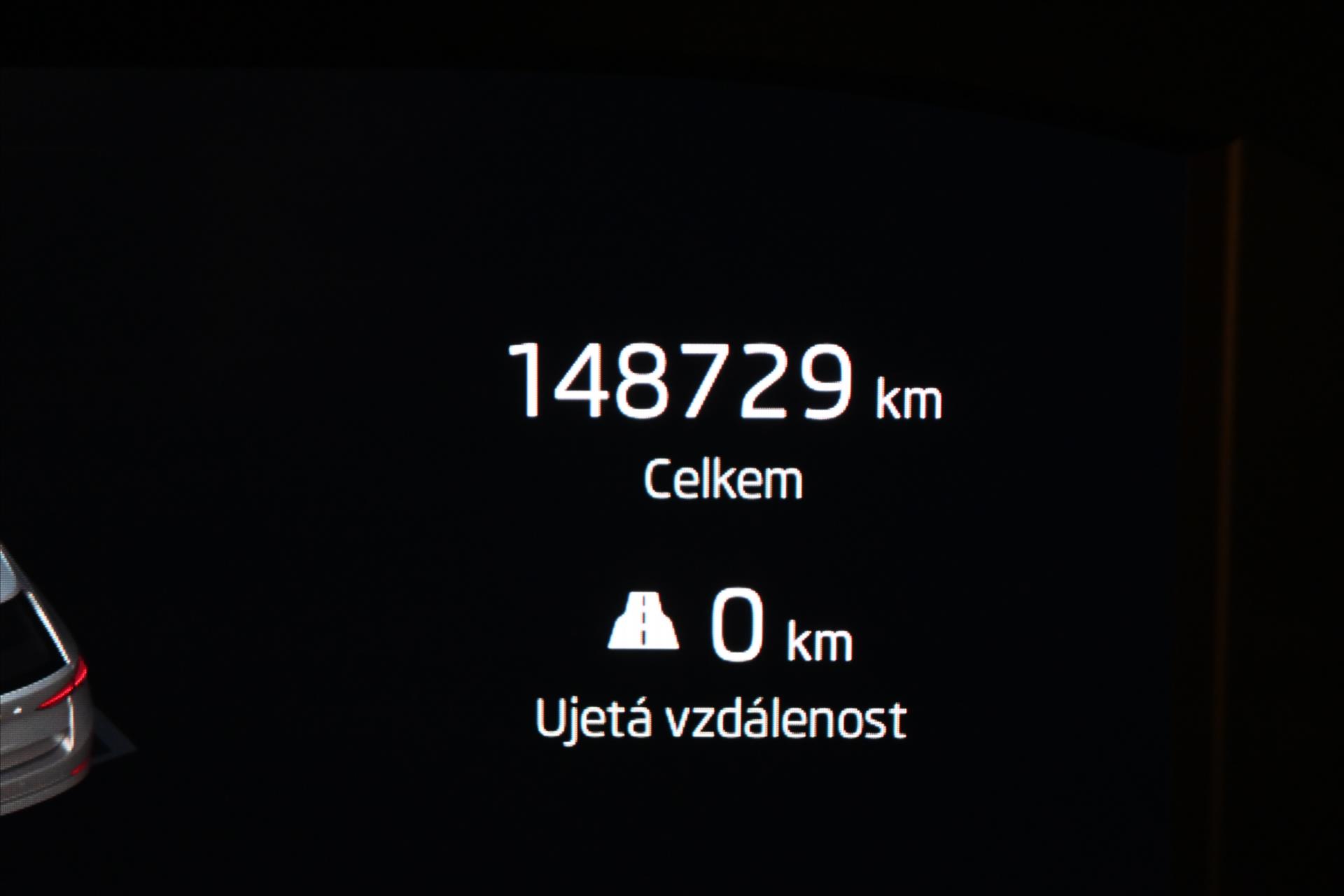 Hlavní fotografie vozu Škoda Octavia 2,0 TDI 110kW DSG STYLE Záruka až 5 let (16)