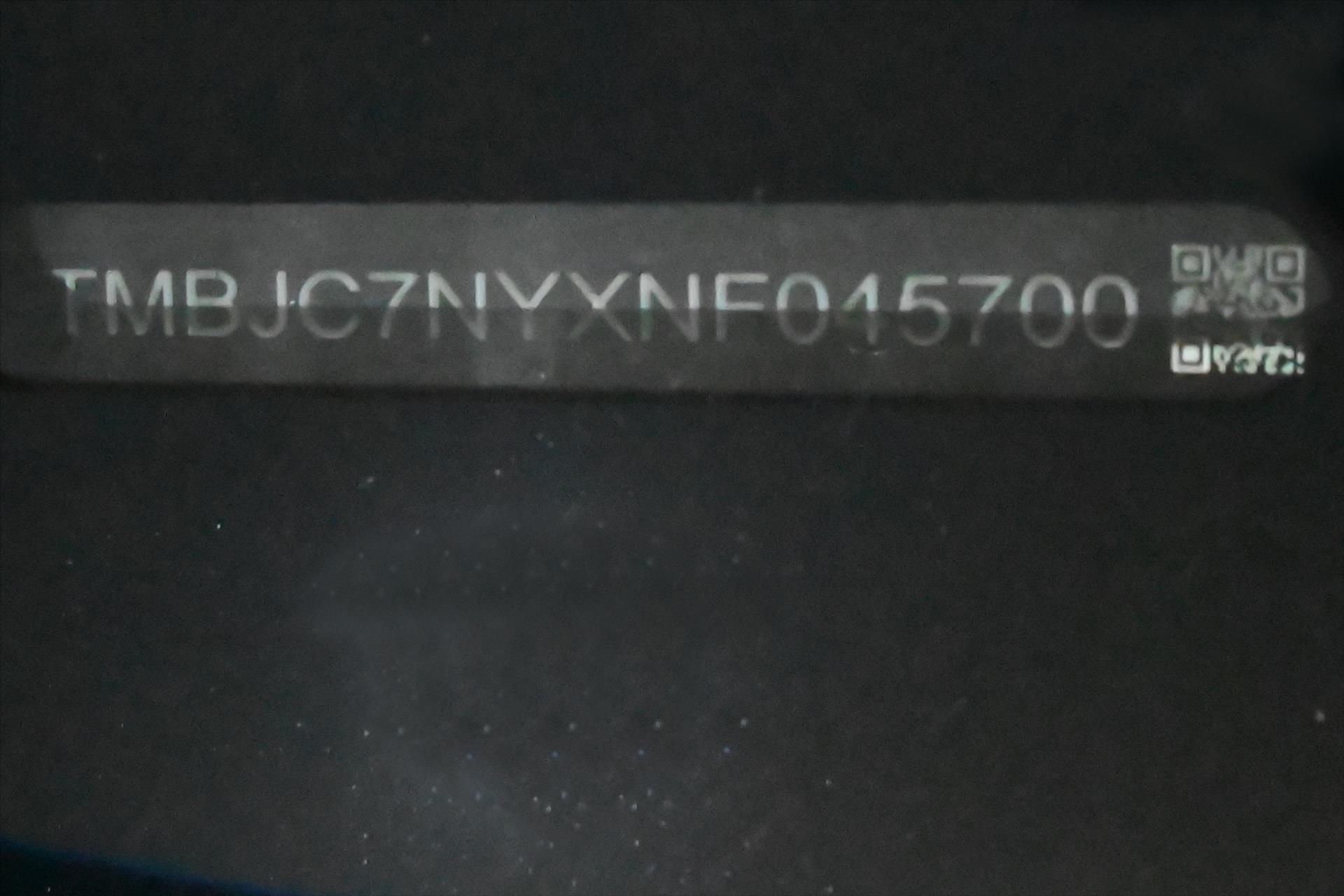 Hlavní fotografie vozu Škoda Enyaq iV 80 150kW 82kWh SPORTLINE Záruka až 5 let (11)