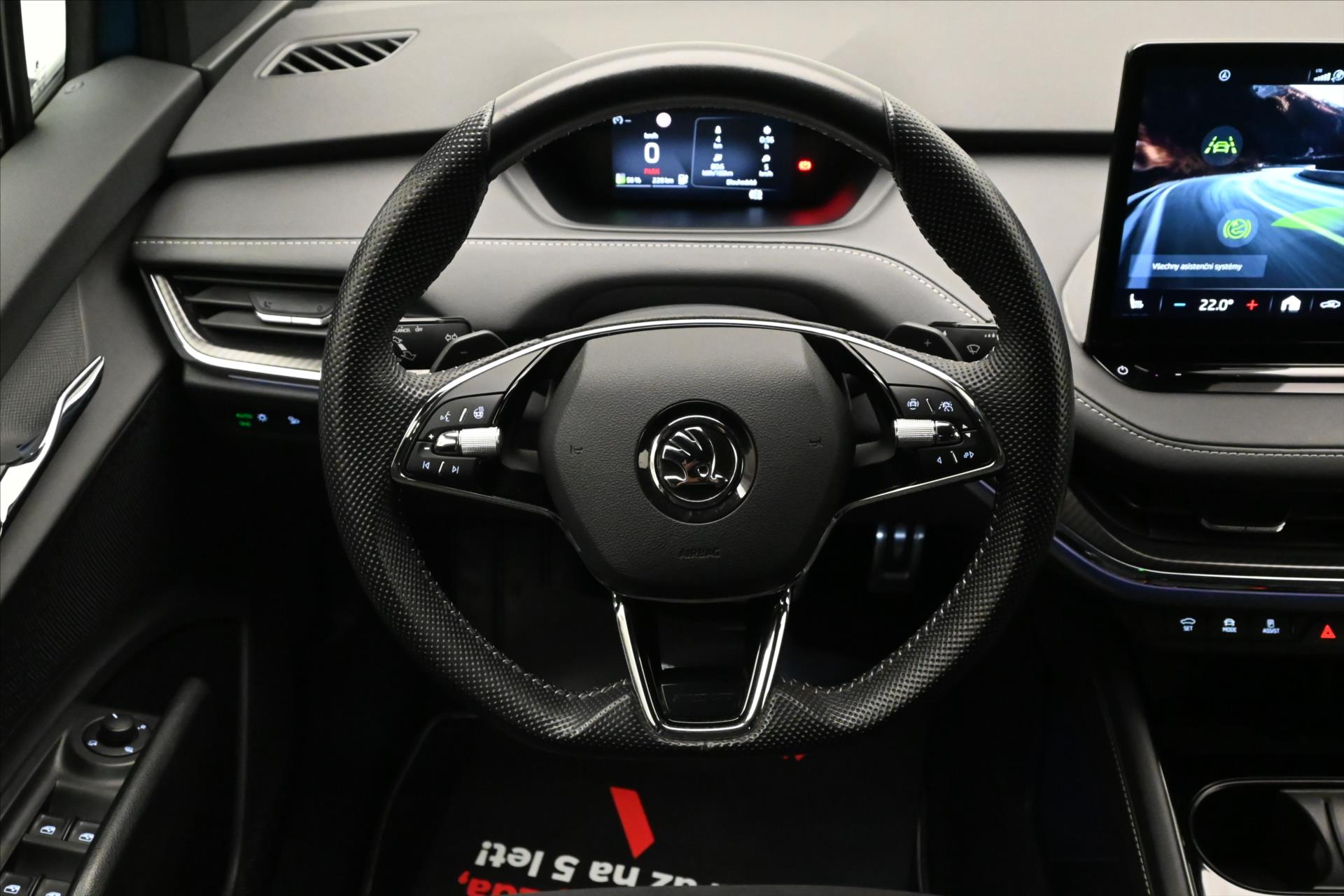 Hlavní fotografie vozu Škoda Enyaq iV 80 150kW 82kWh SPORTLINE Záruka až 5 let (17)